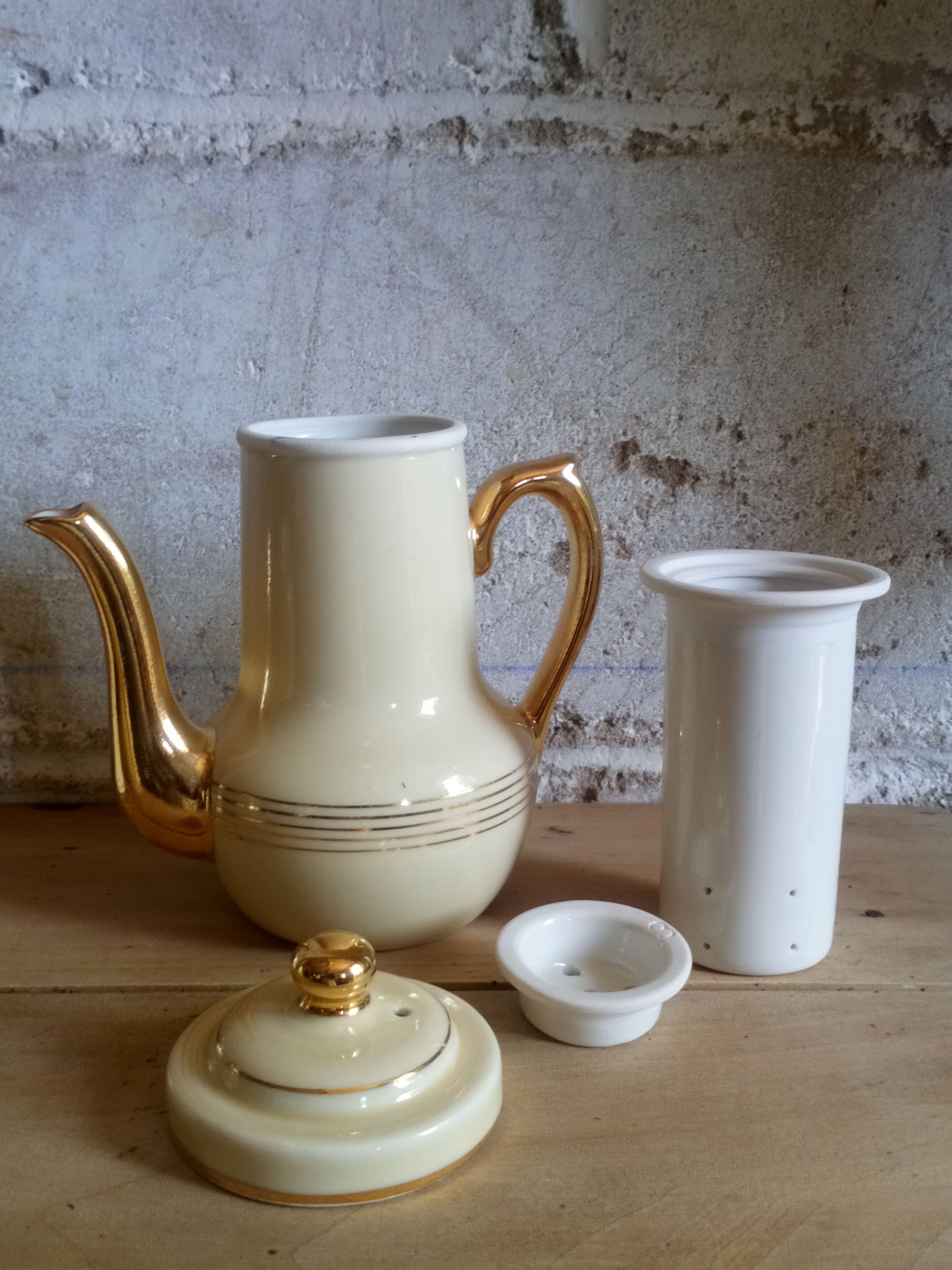 Théière pot à lait et sucrier de Saint-Uze années 1900