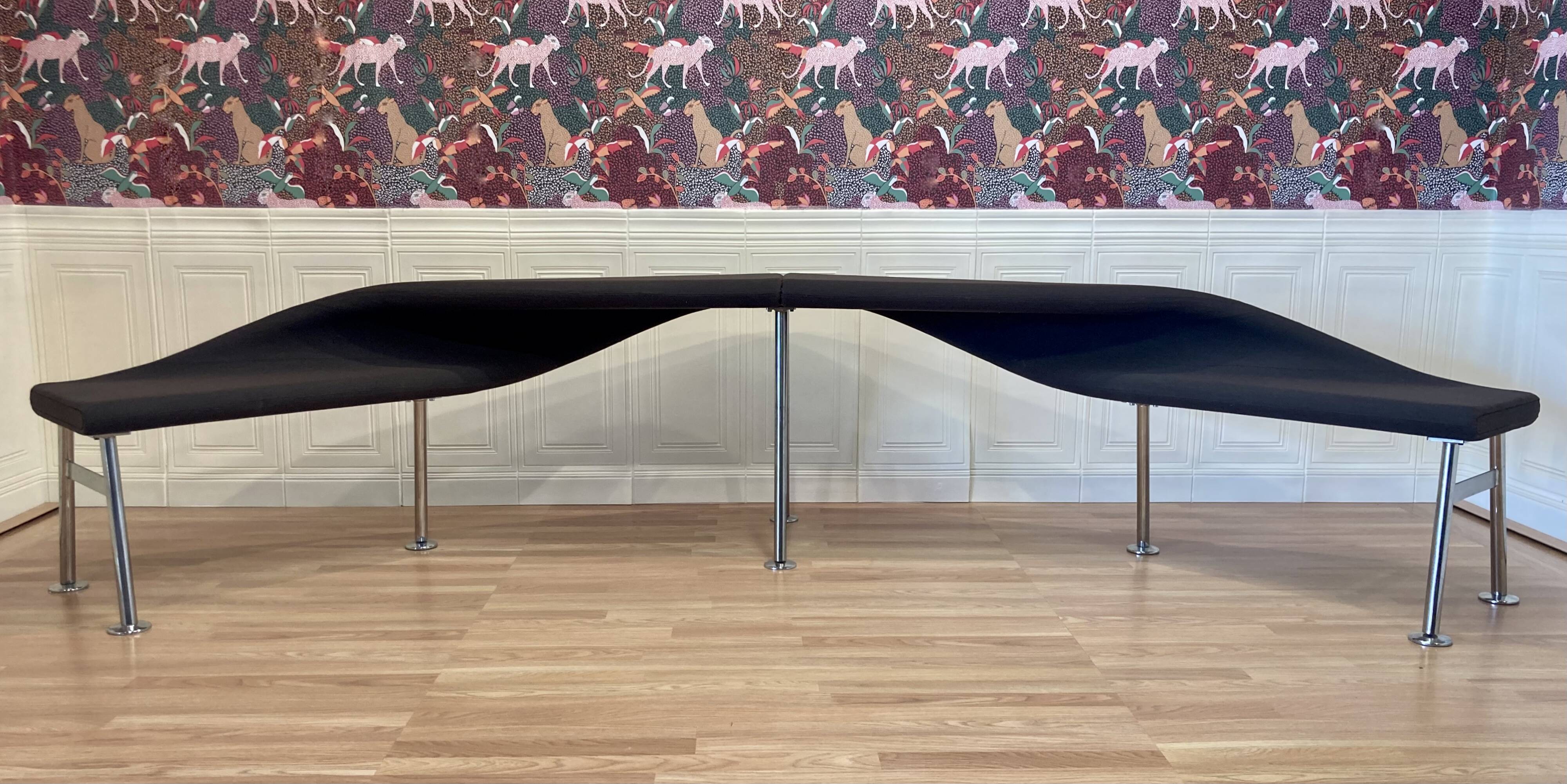 Gigantesque canapé 340 cm design scandinave.