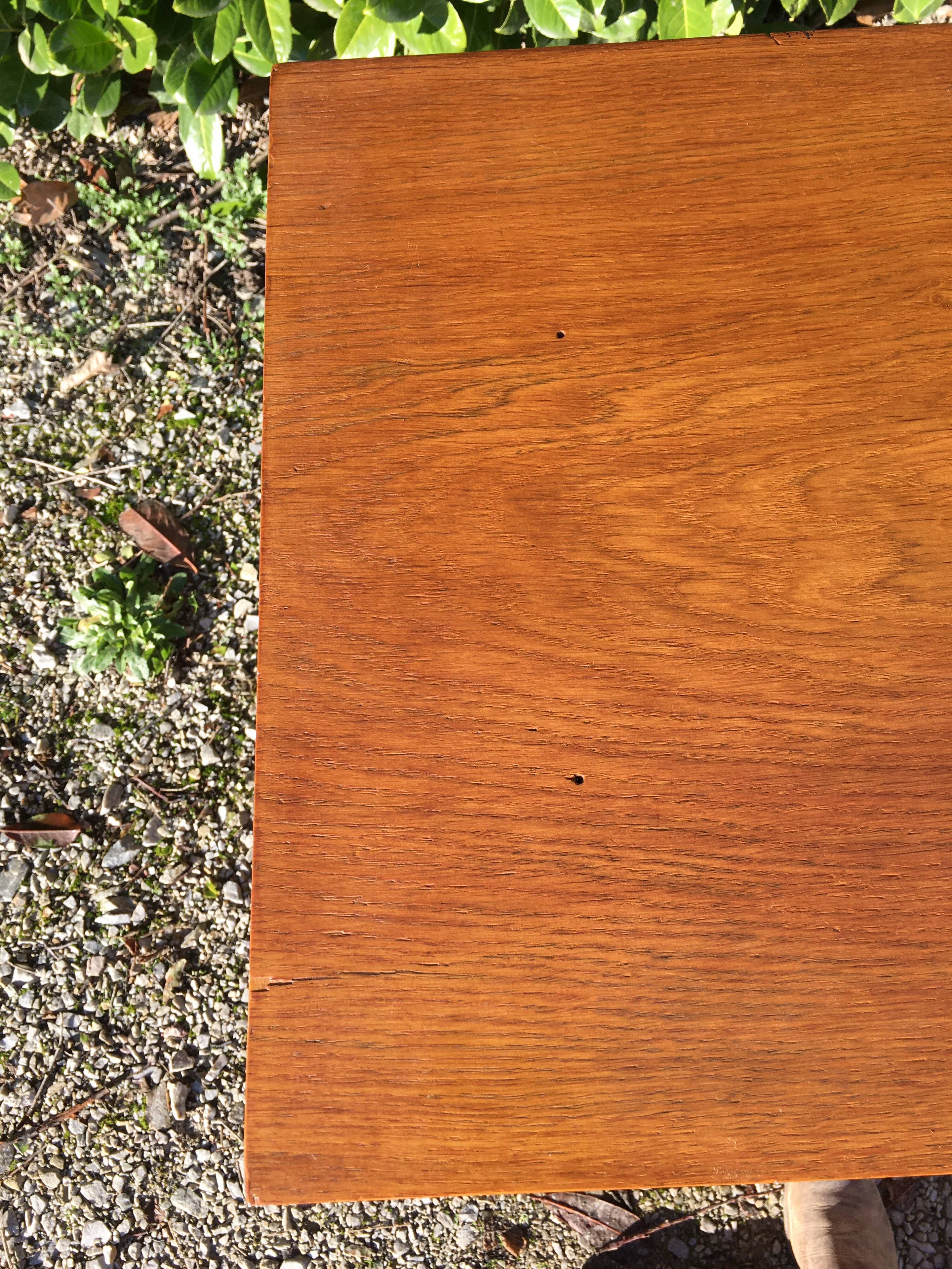 Chest of drawers 4 compass foot drawers