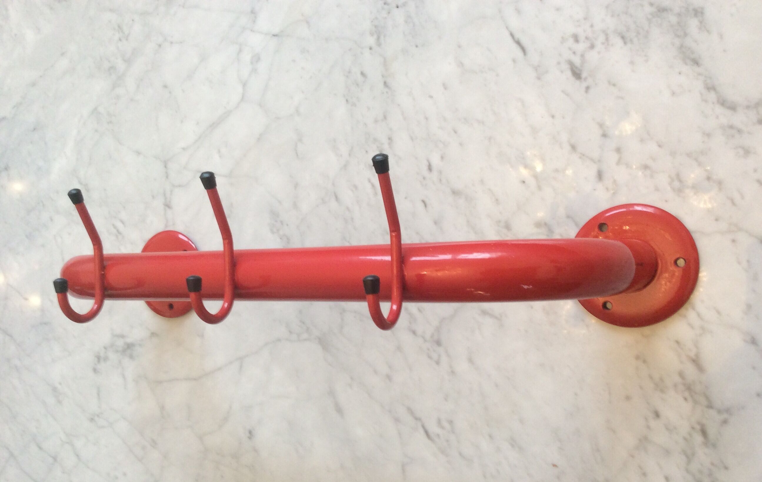 Vintage coat rack 70-80 red metal