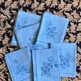 6 napkins