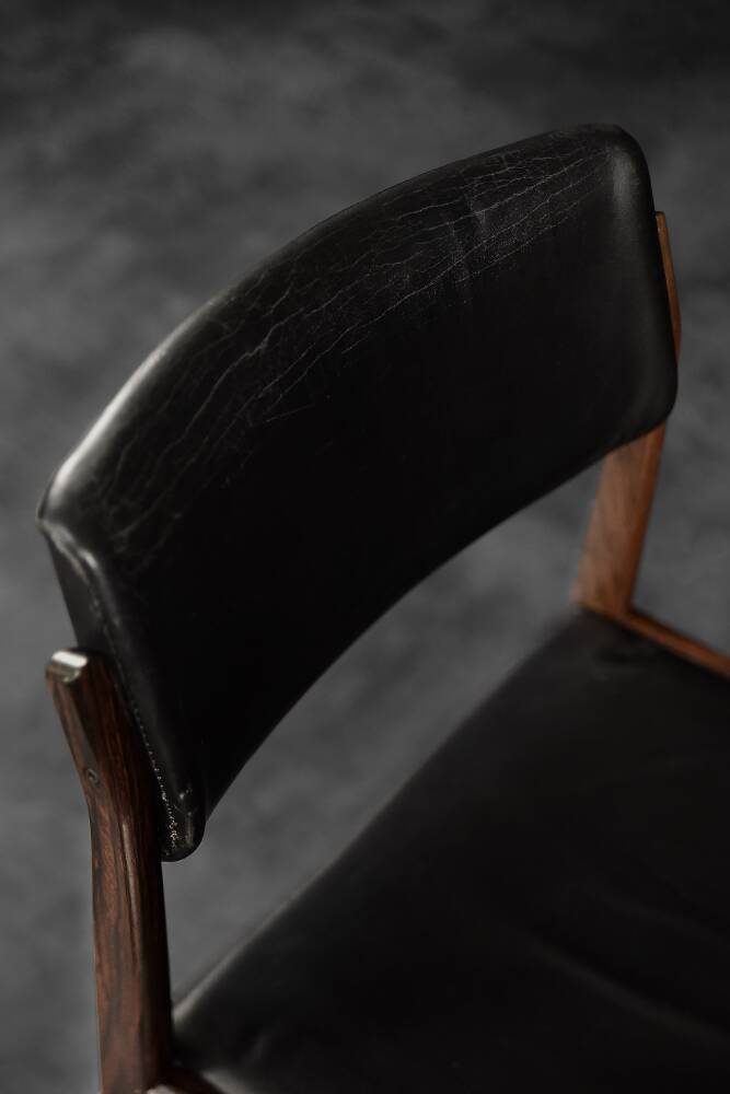 Modern vintage Scandinavian chairs in rosewood and black leather from the mid-century by Bramin, set of 3.