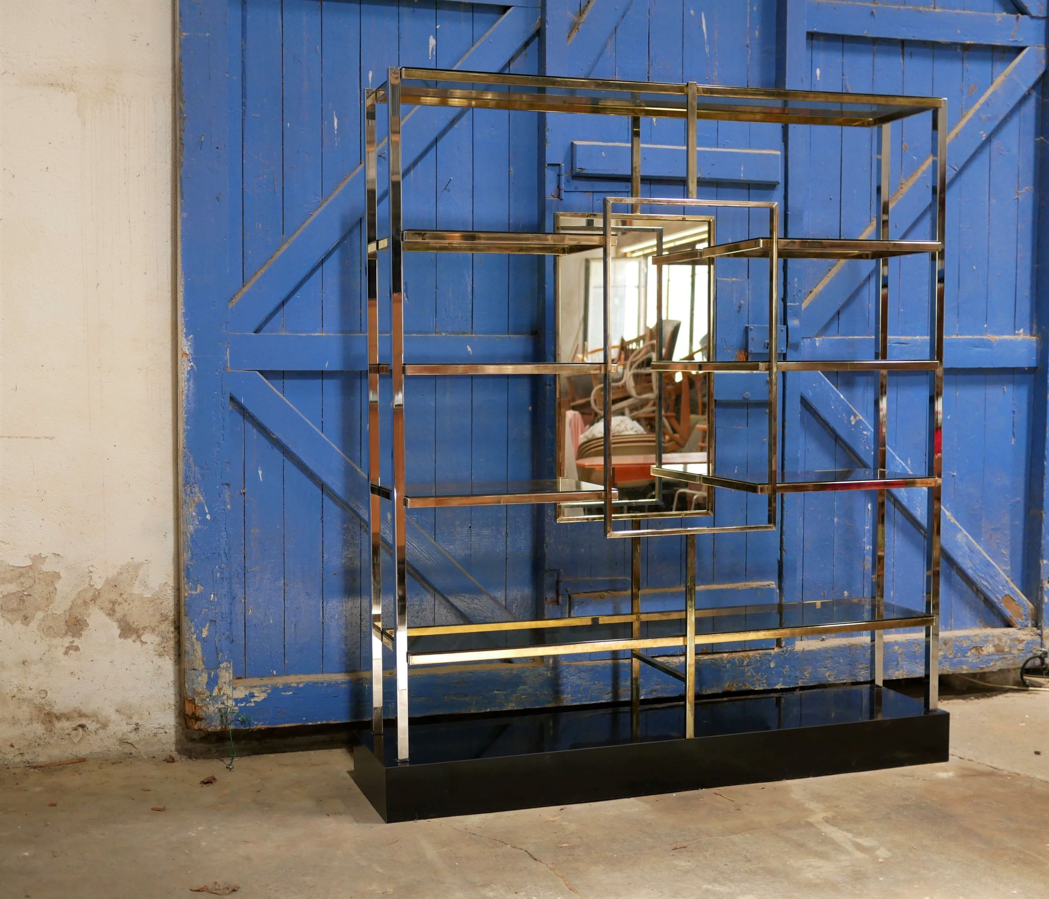 Vintage shelf library by Kim Moltzer