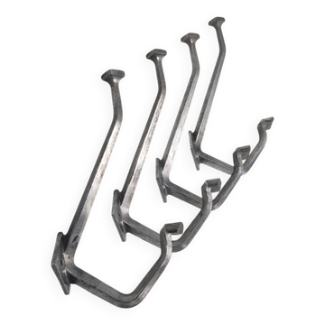 4 aluminium coat hooks