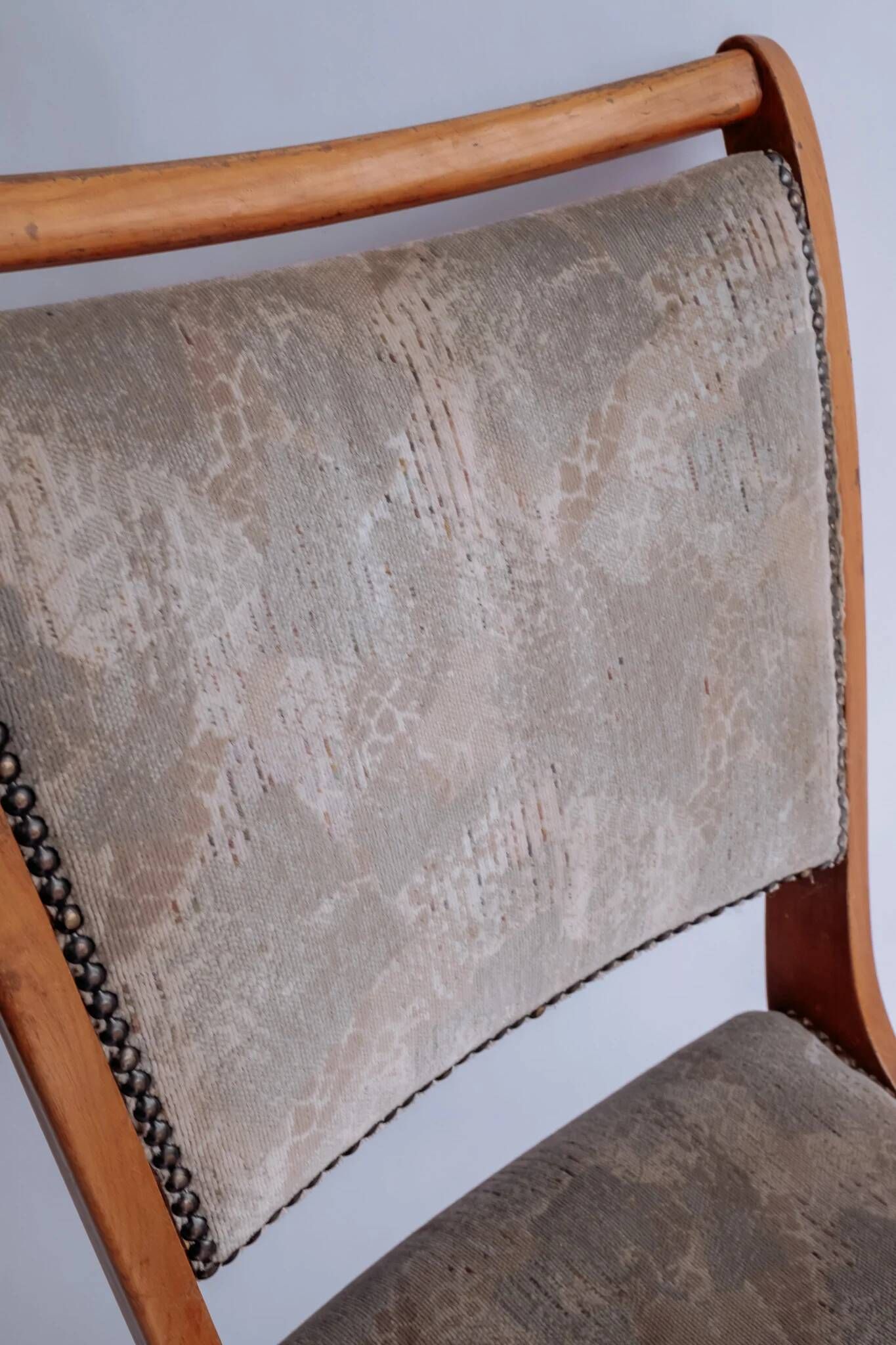 Lot de 4 chaises de salle à manger vintage en bois