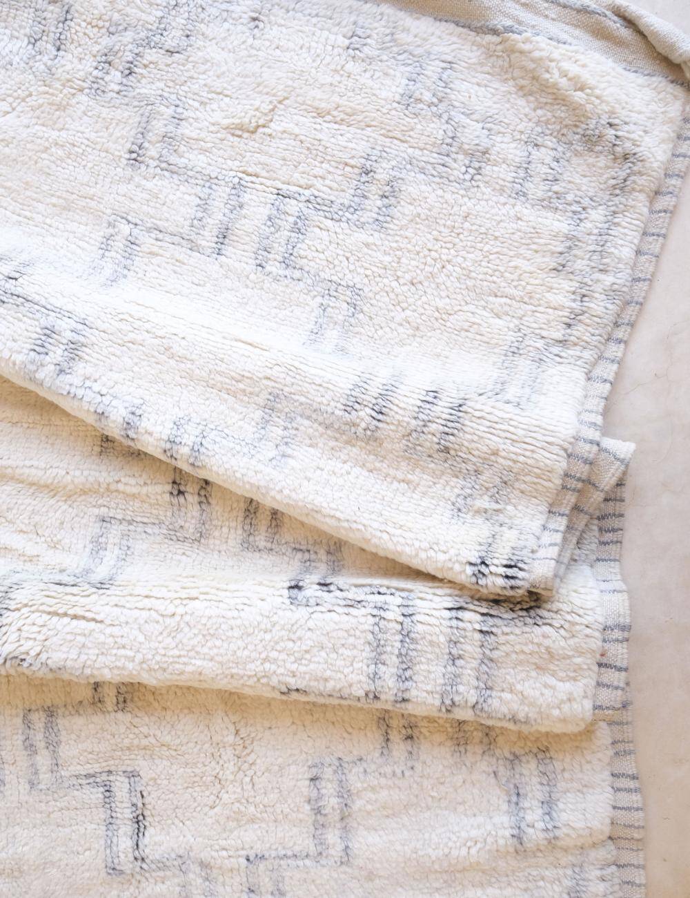 Beni MRirt Contemporary Rug - 304 x 209 cm