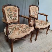 Paire de canriolet de style Louis XV