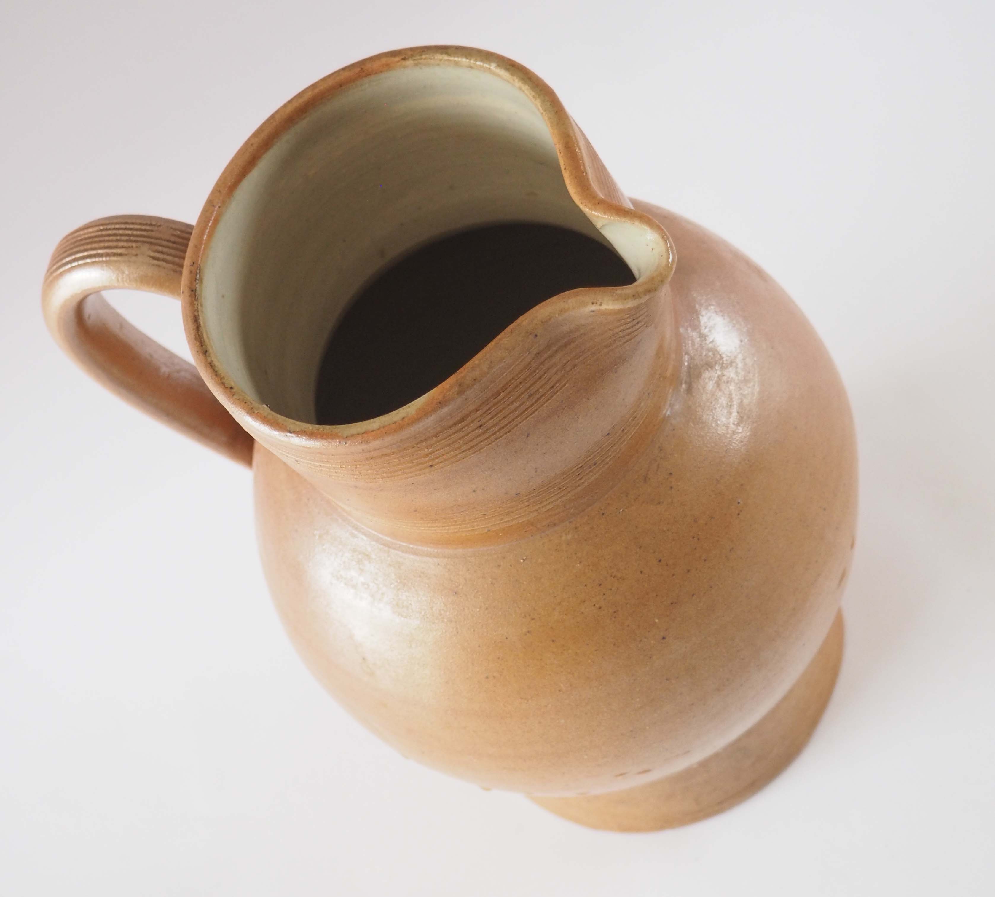 Pitcher in Berry sandstone
