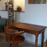 Farmhouse table, bistro