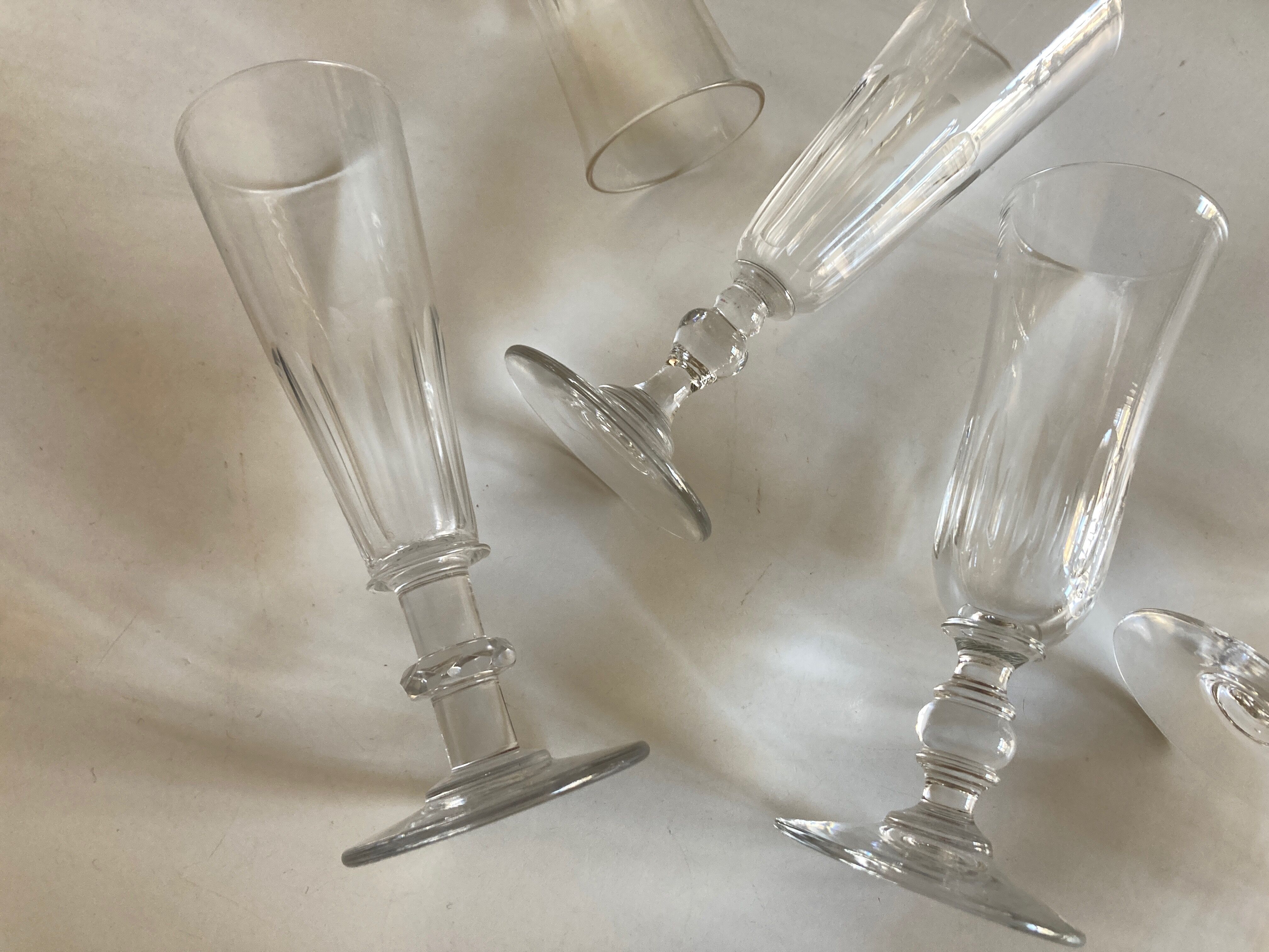 Set of 6 assorted 19th century flat-sided crystal champagne coupes