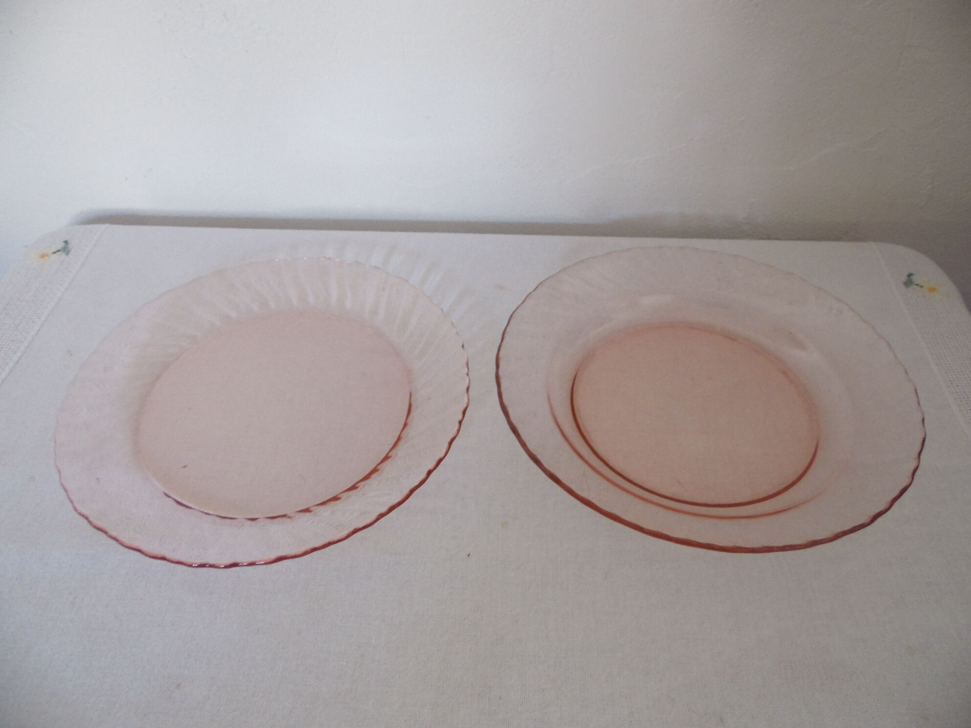 Service of 8 plates Rosaline Arcoroc