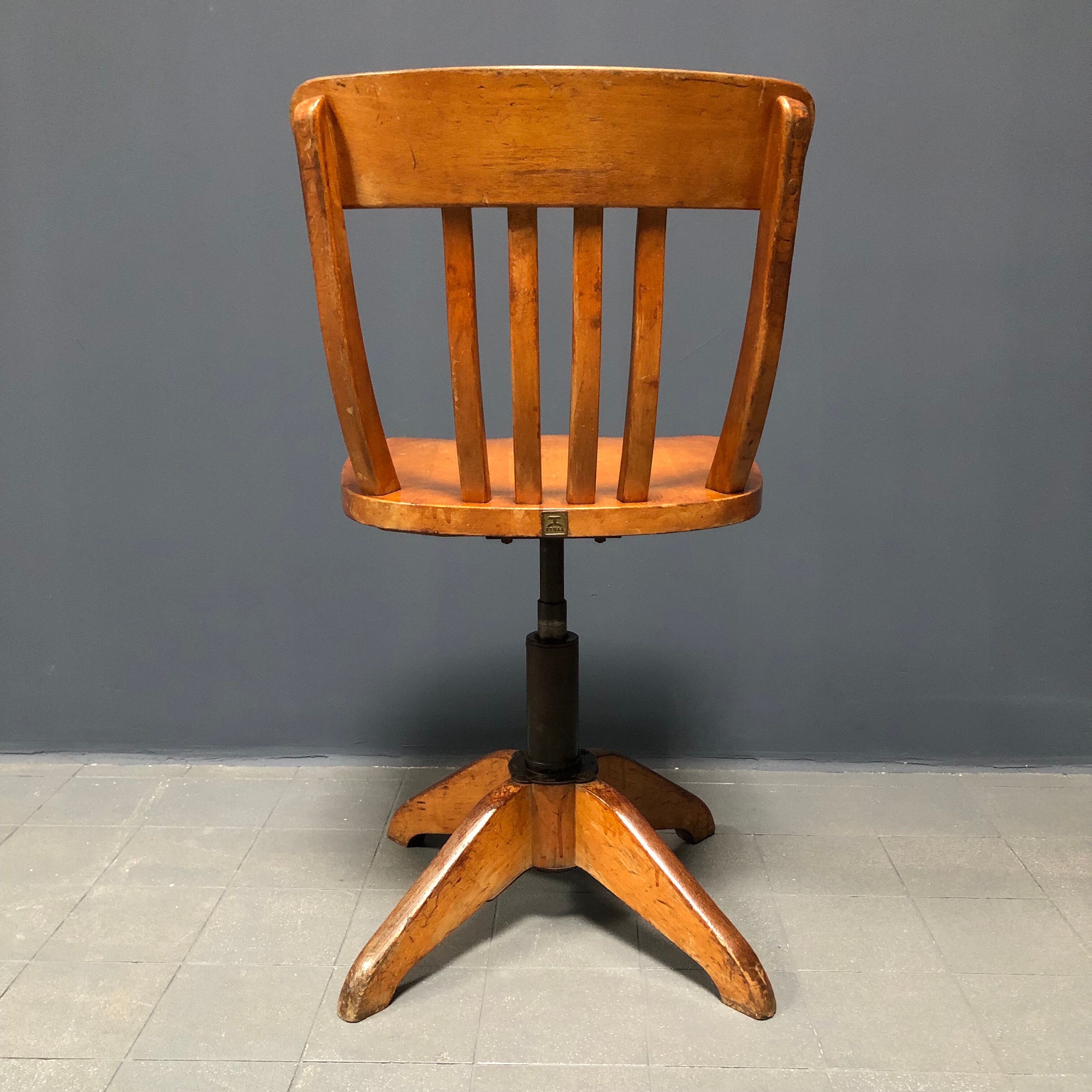 Chaise de bureau hêtre par Albert Stoll années 1940