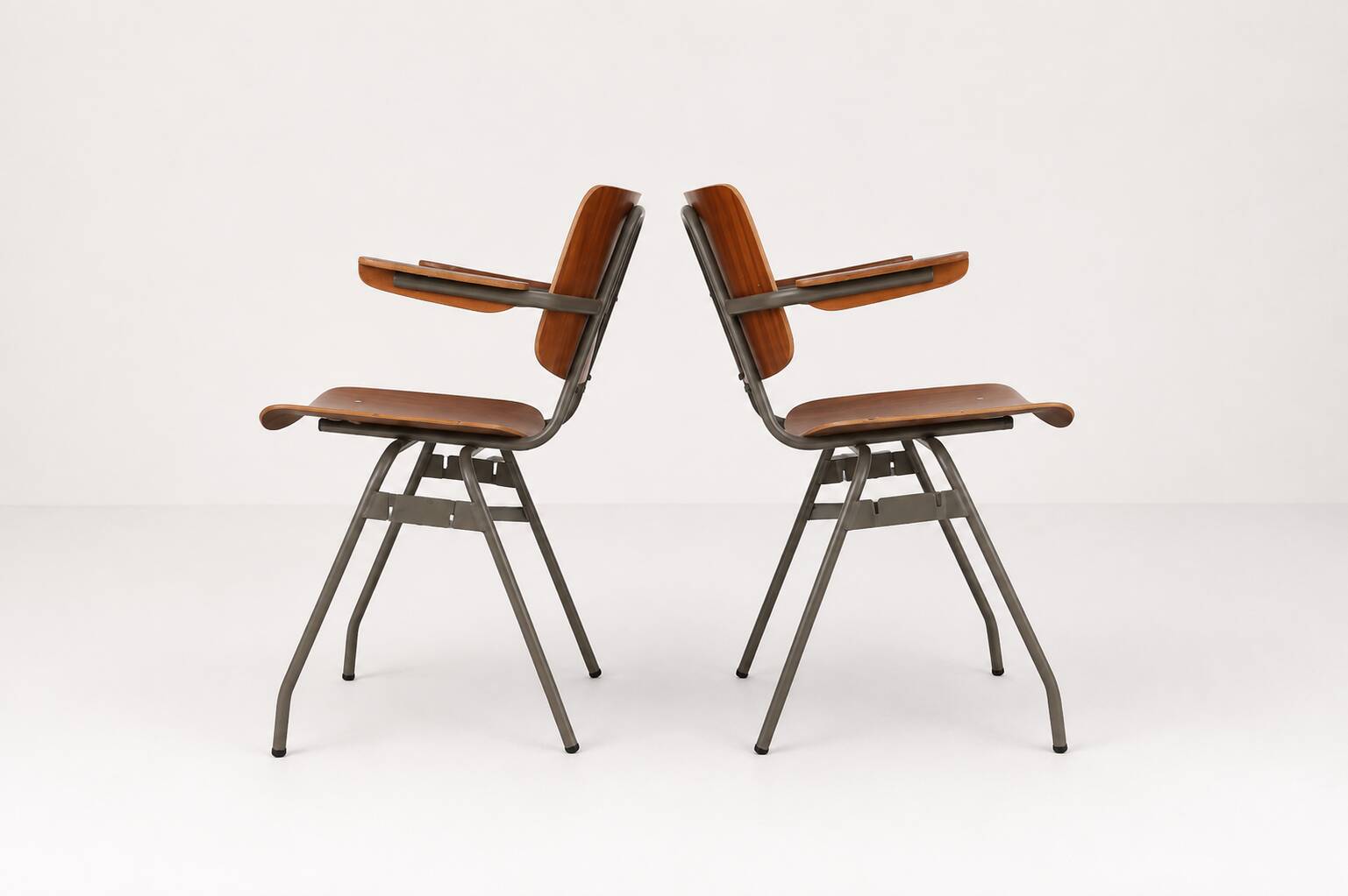 315 Stacking chairs by Kho Liang Le for CAR CATWIJK