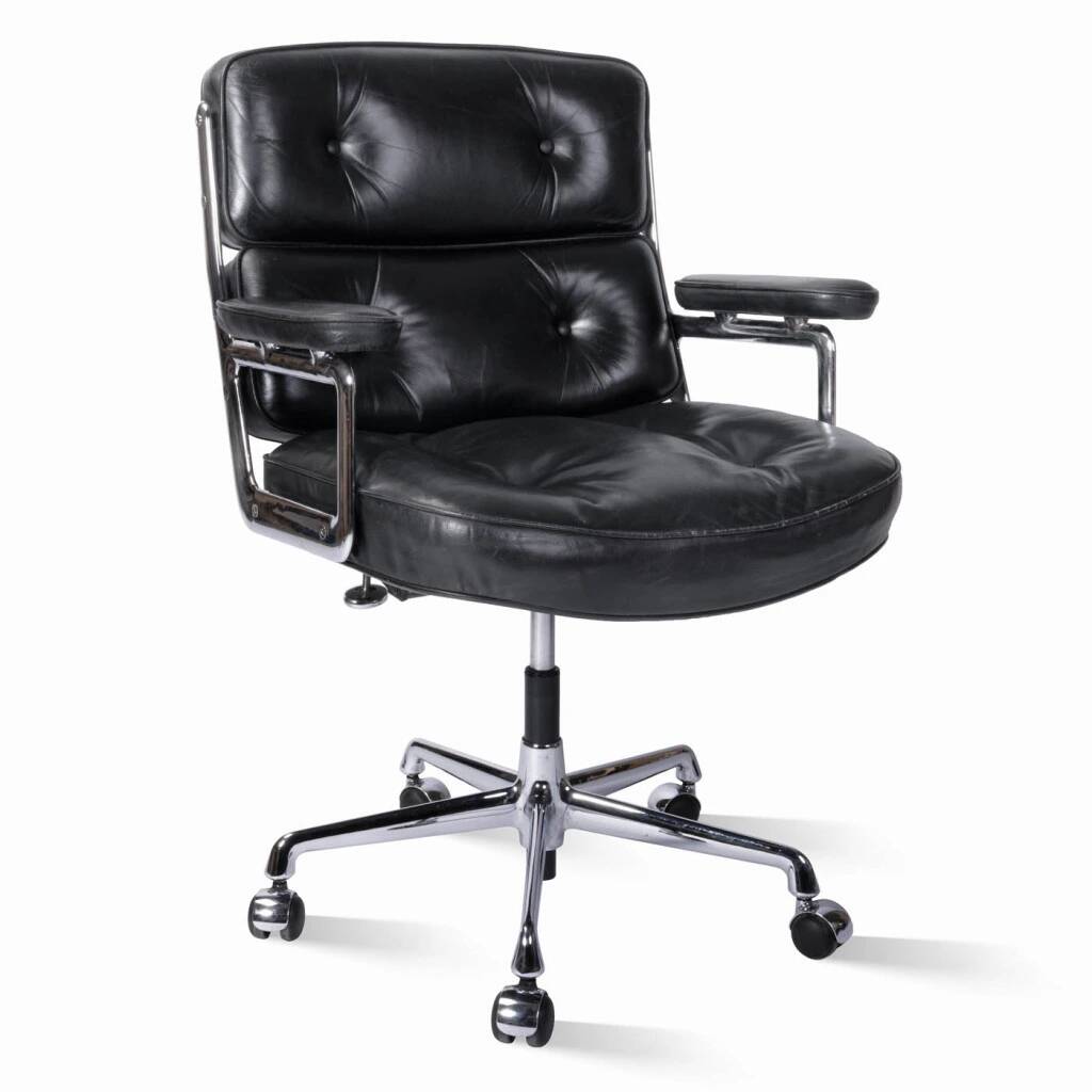 Lobby Chair by Vitra in 1984, design by Charles and Ray Eames.