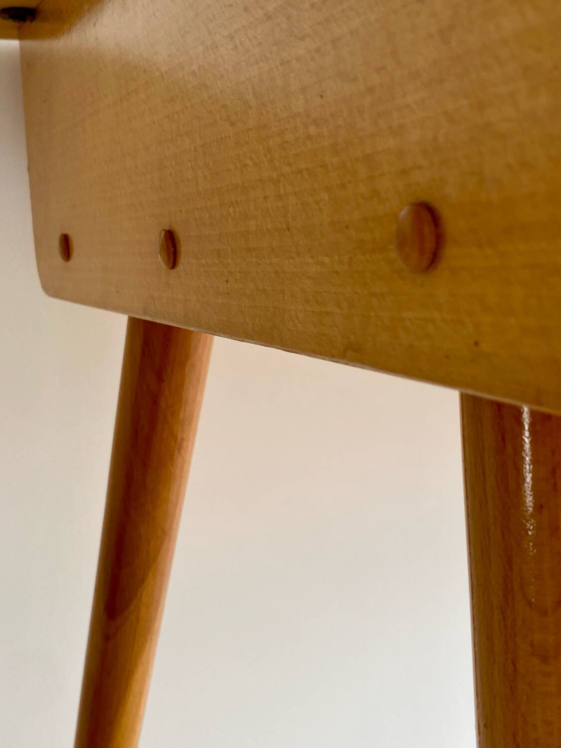 Bureau vintage pieds compas