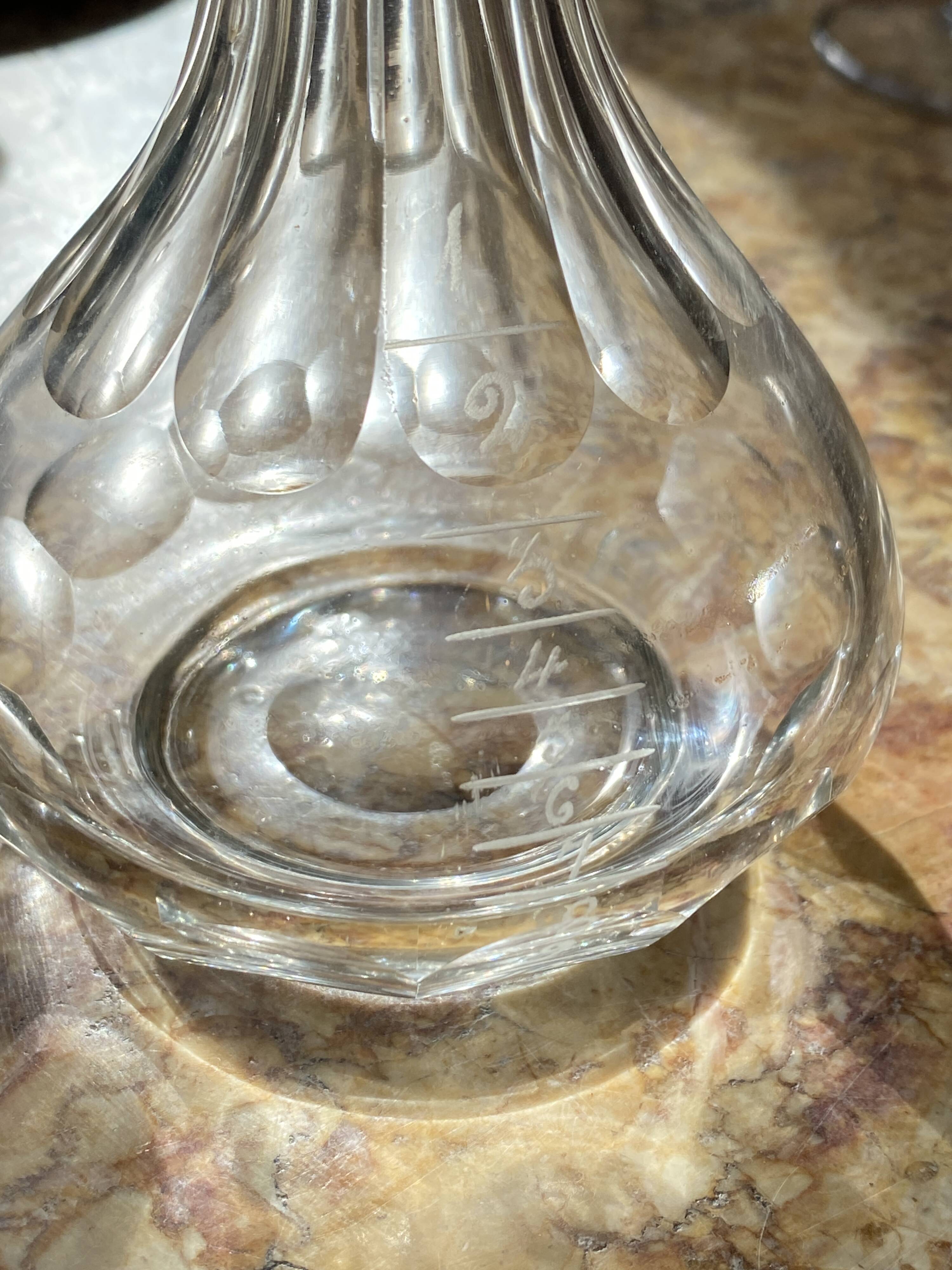 Pair of enamel graduation topettes