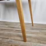 Table à manger des années 1950 en érable avec bord travaillé