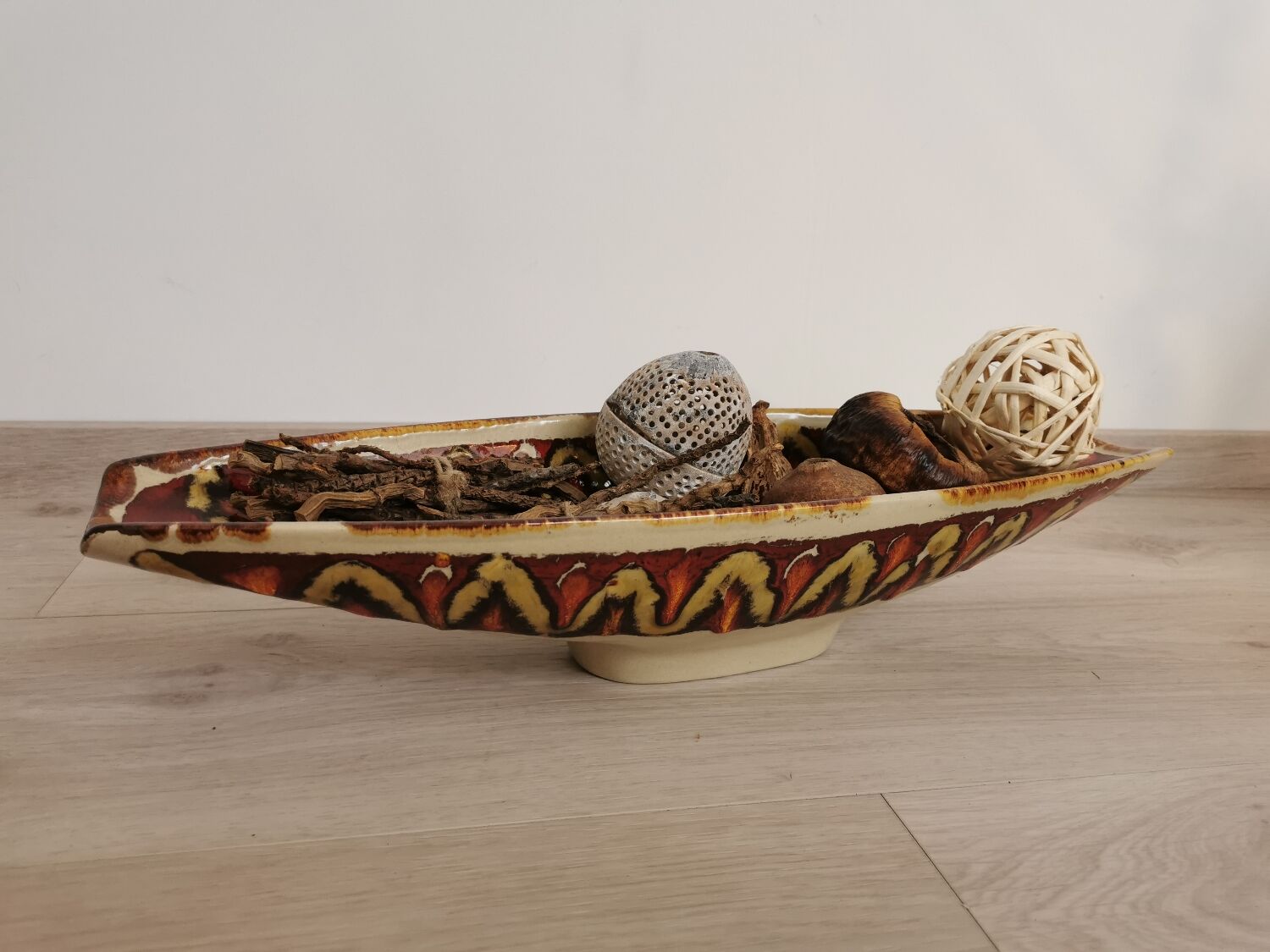 Long ceramic bowl, Saint Clément