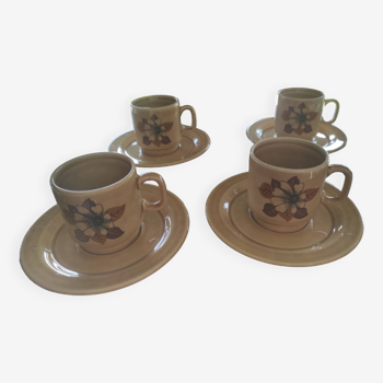 Set of 4 Pagnossin cups and saucers with vintage floral pattern