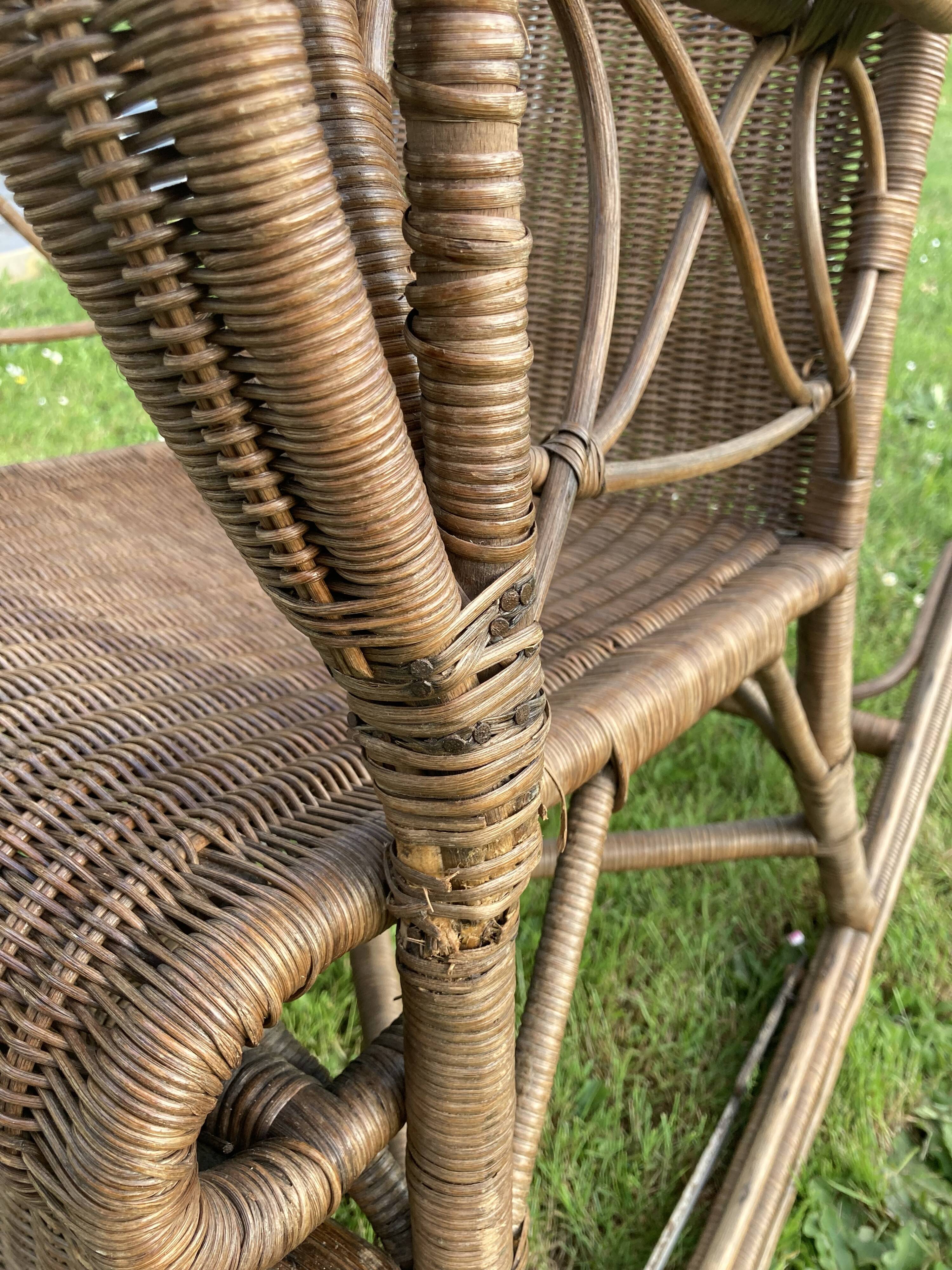Former rattan rocking-chair chair