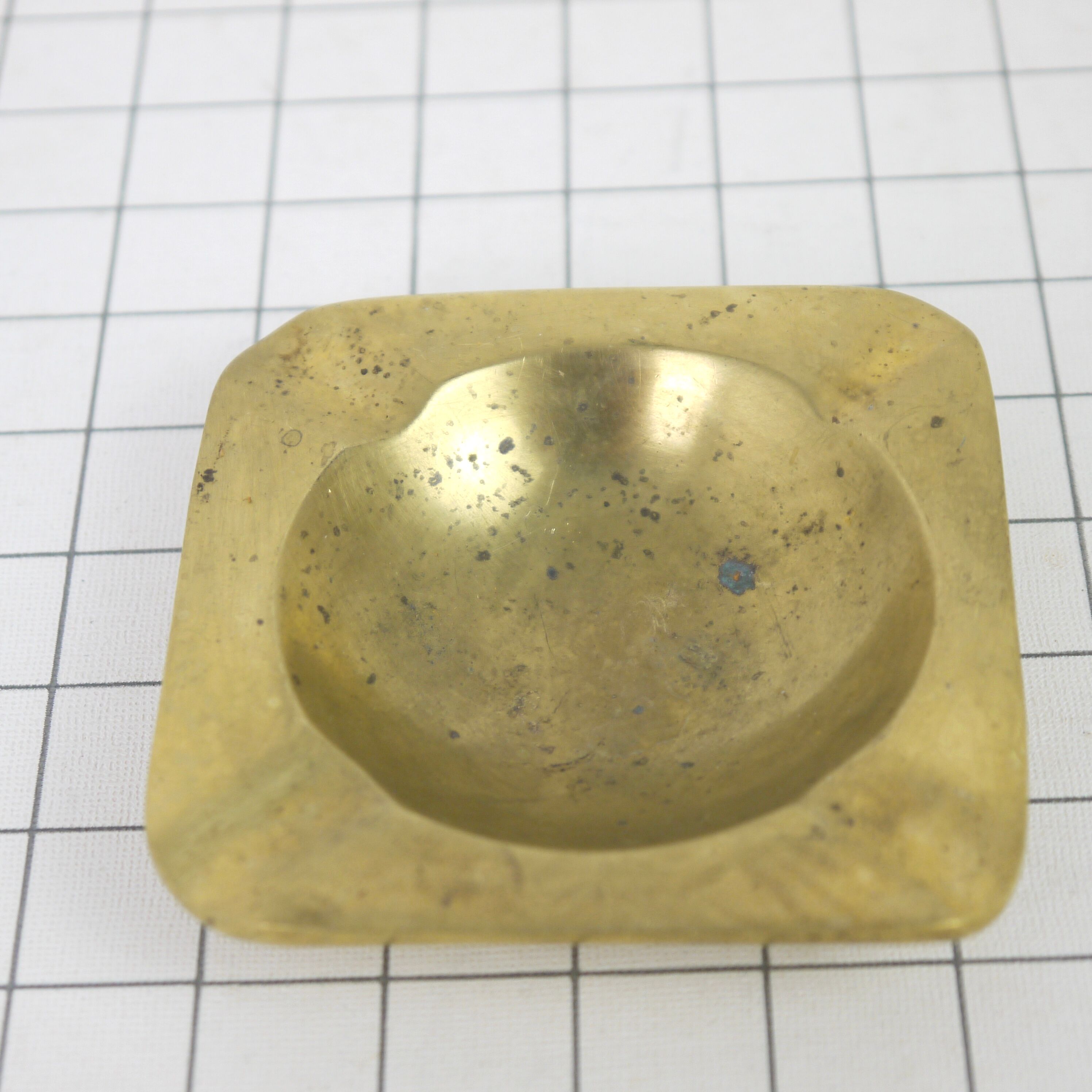 Ashtray brass