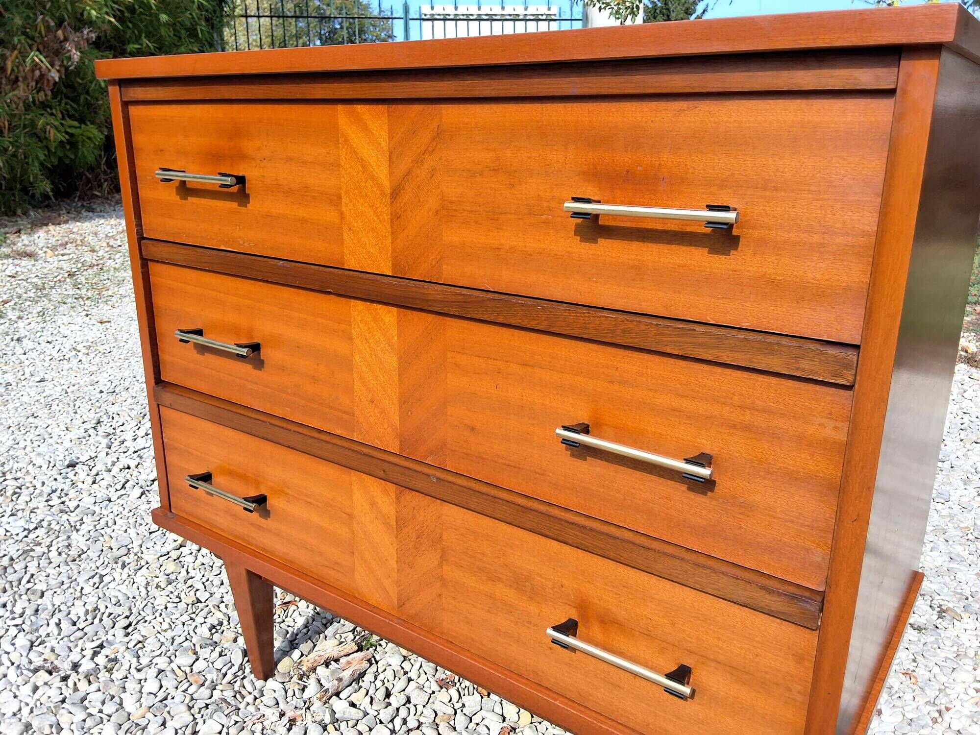 1960s chest of drawers