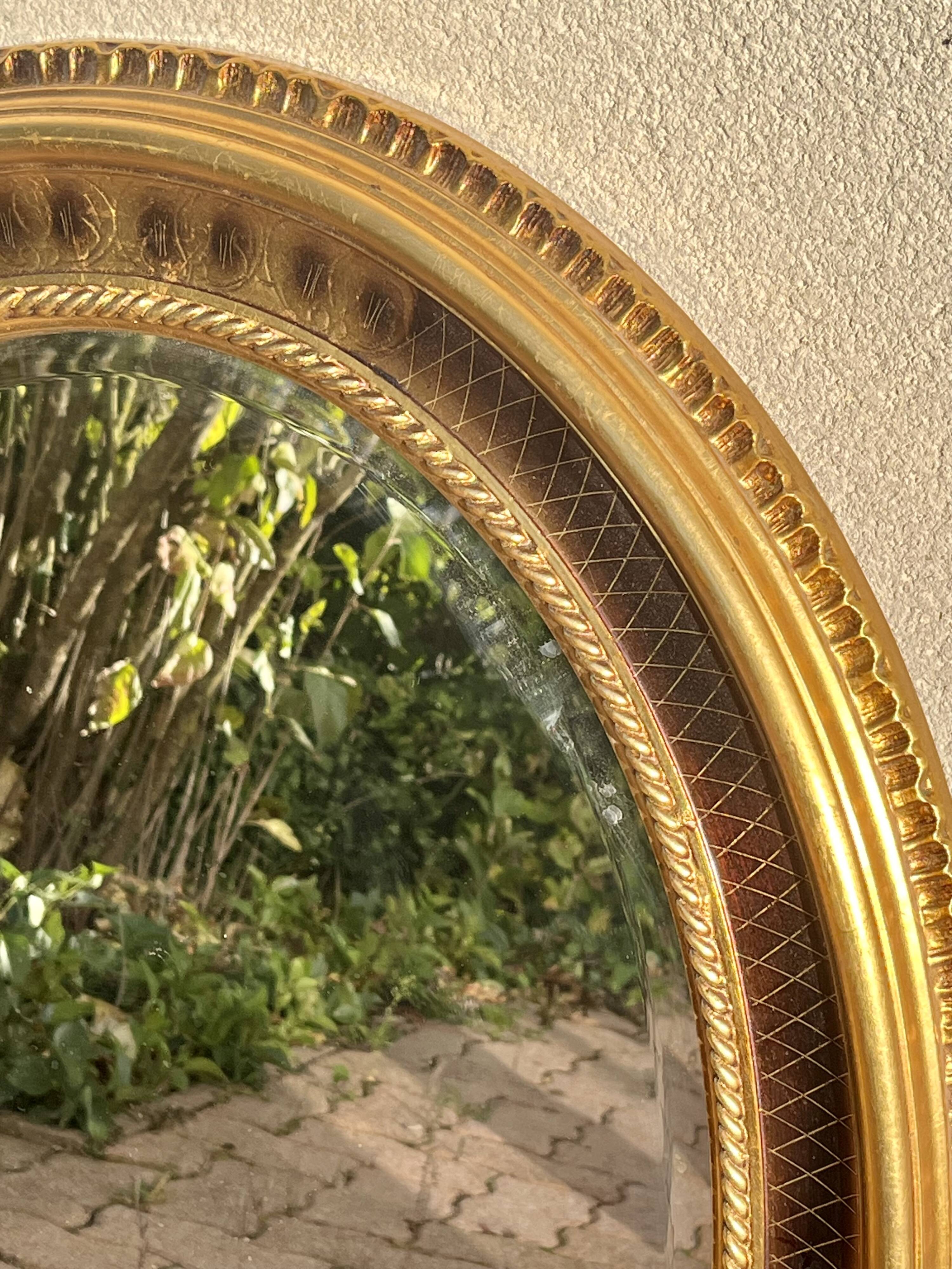 Oval mirror with gold leaf - Empire style - Very good condition