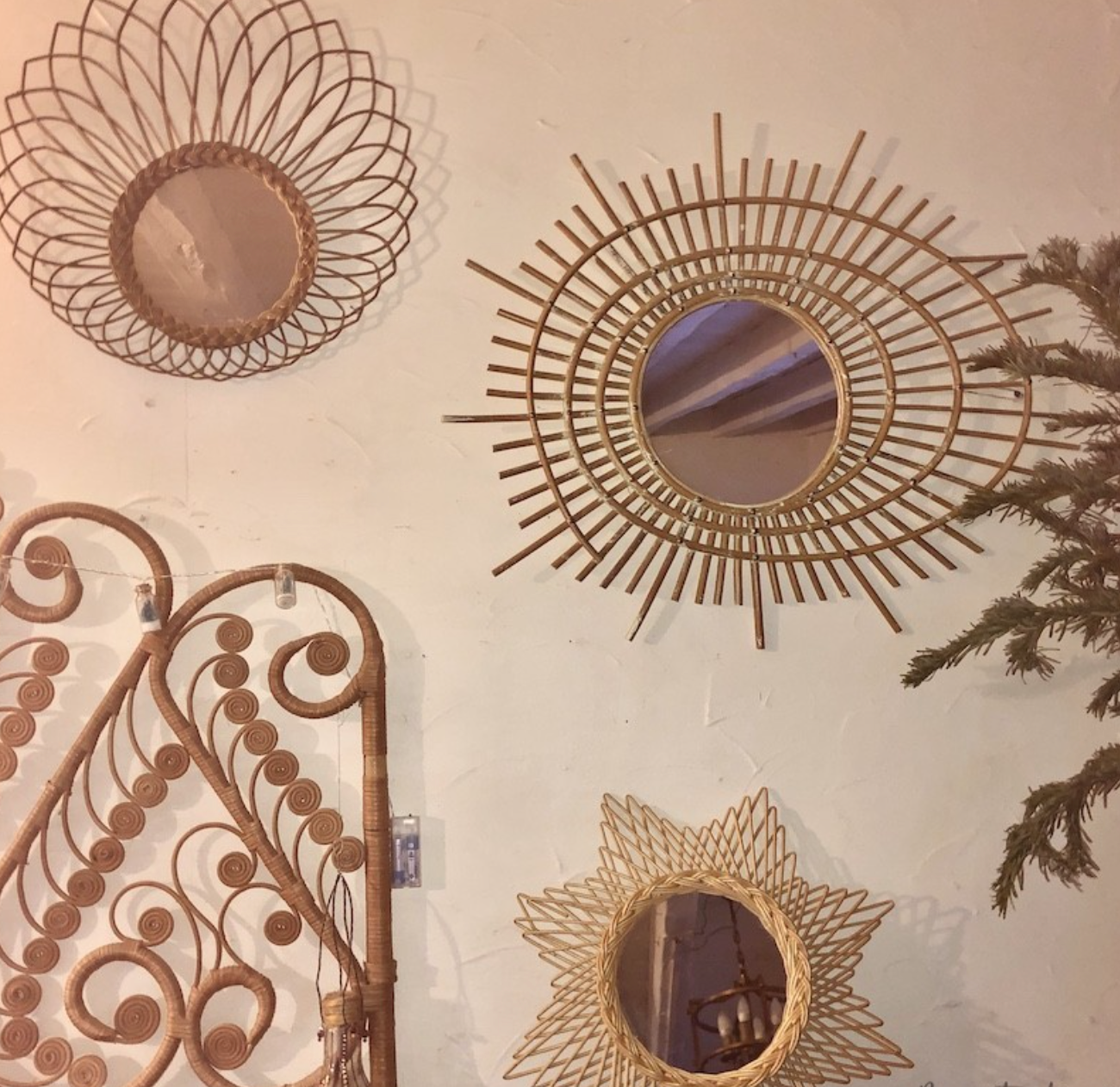 Wicker sun mirror 46.5 x 46.5 cm