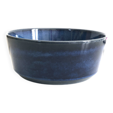 Blue pot