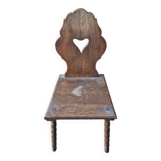 Chaise en bois massif