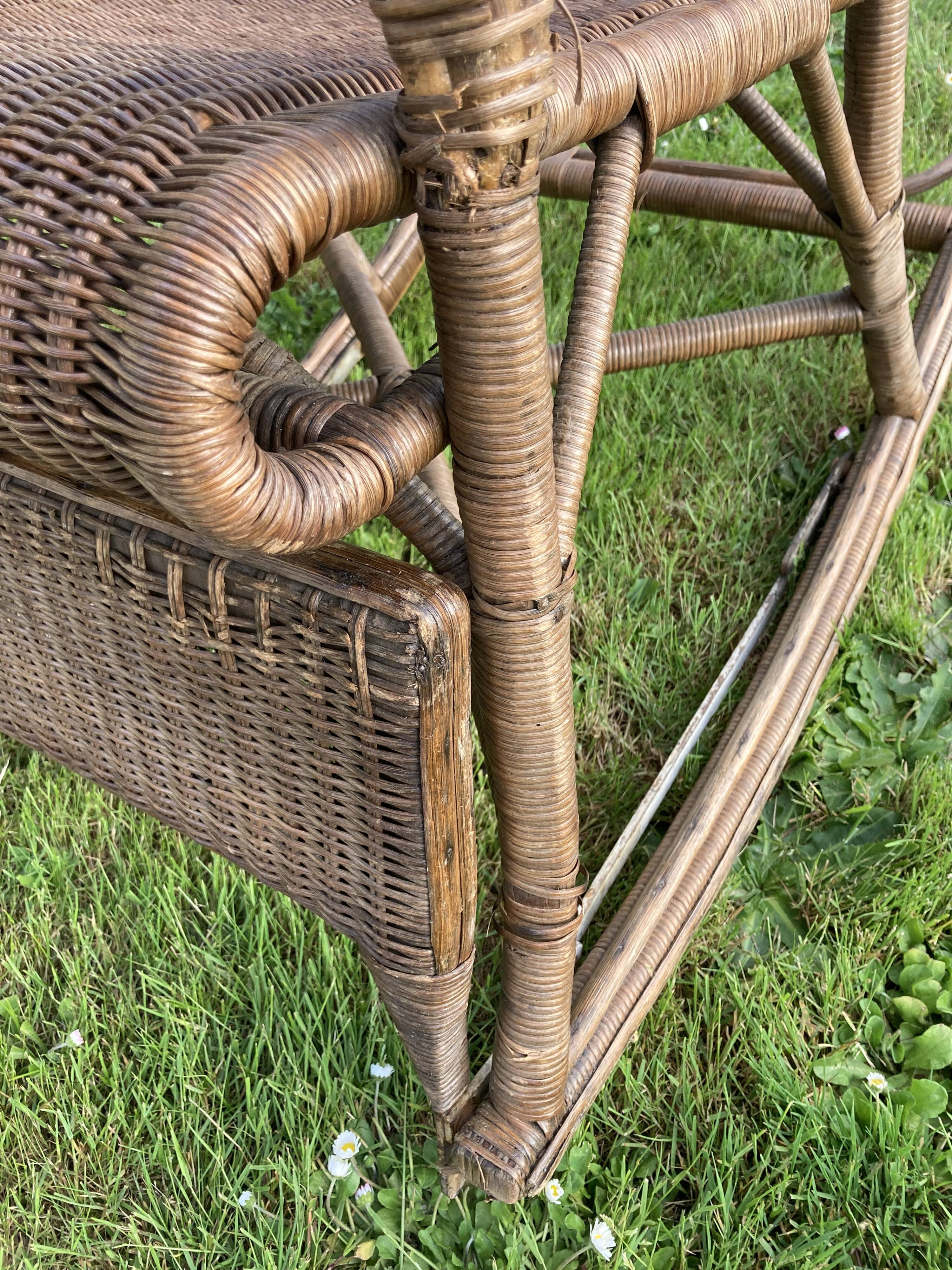 Former rattan rocking-chair chair