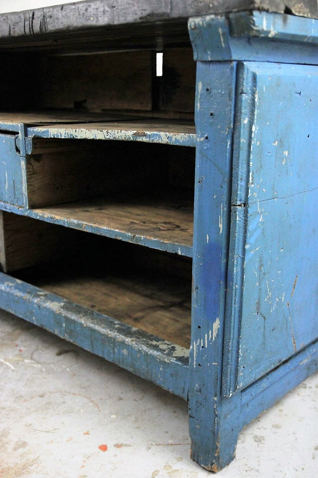 Industrial workbench in oak