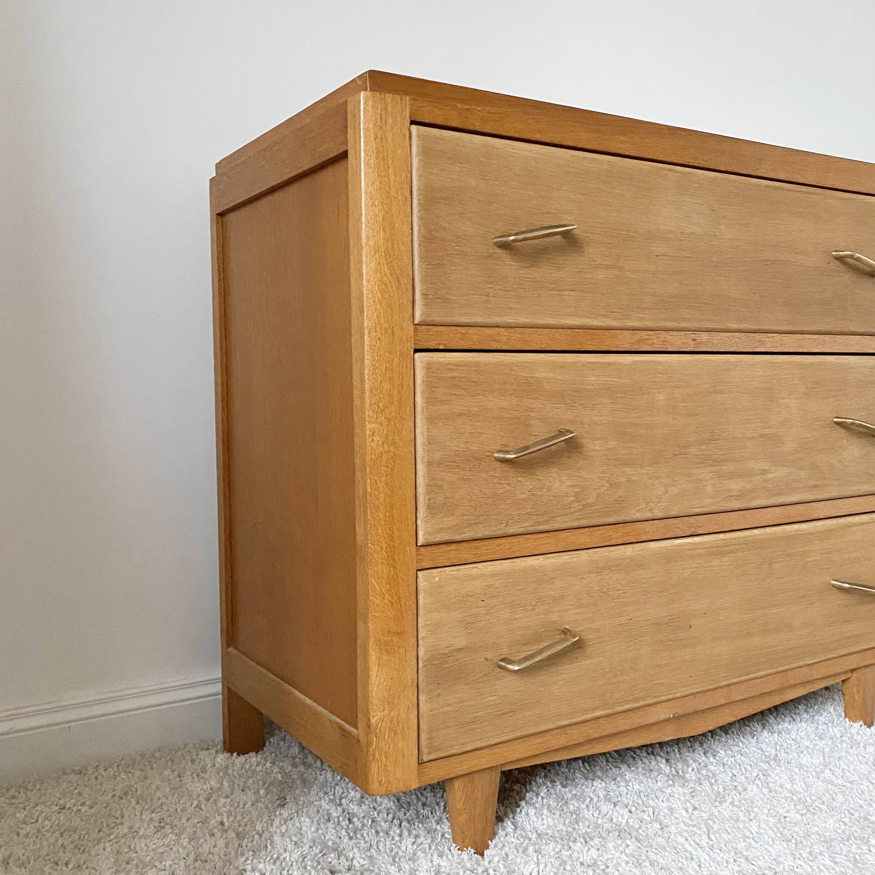 Vintage wooden chest of drawers