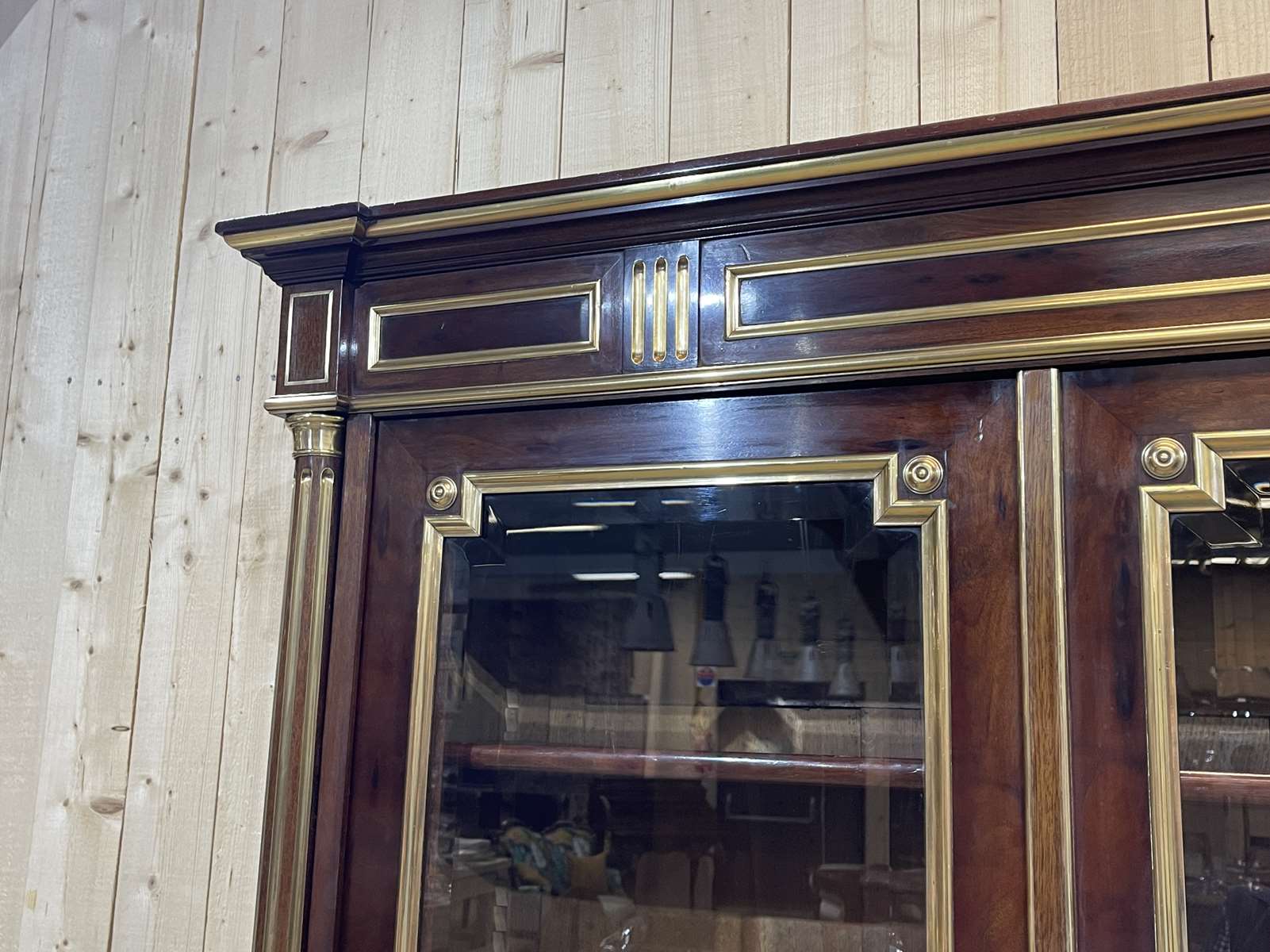 Napoleon III library in mahogany and brass fillet
