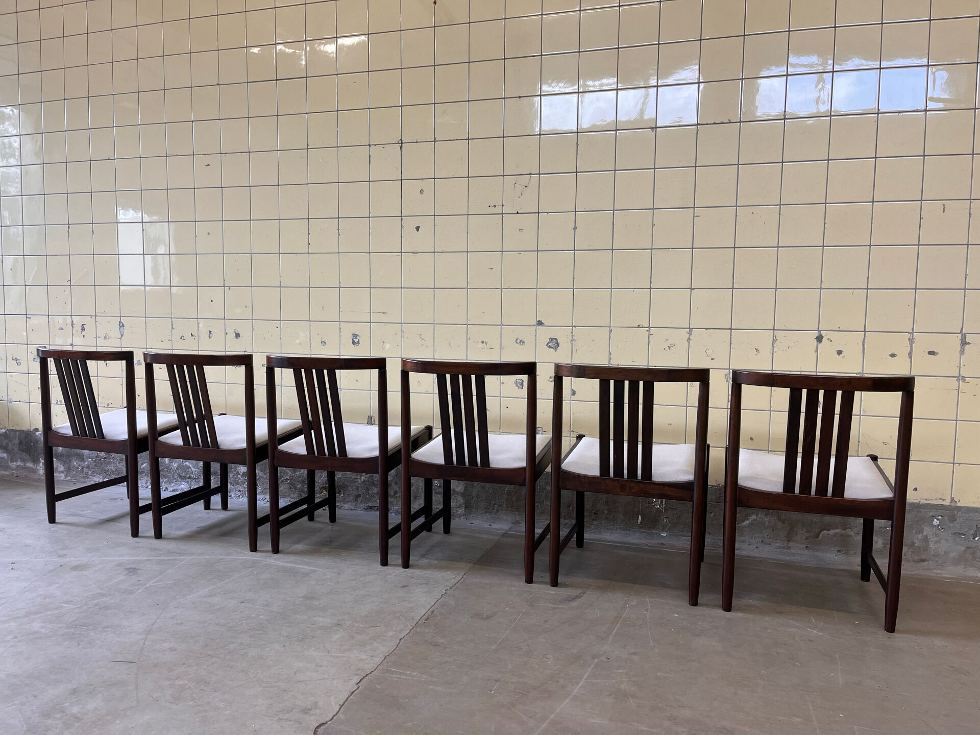 Set of six vintage Illum Wikkelsø dining chairs