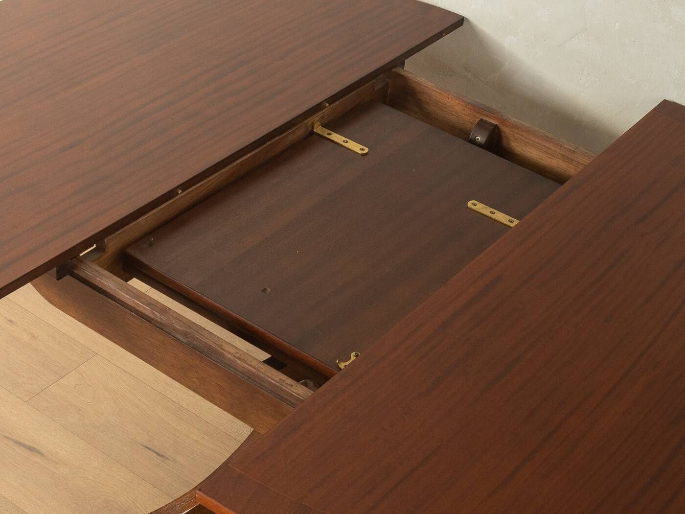 Table à manger de style Régence par Strongbow Furniture (années 1880)