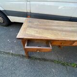 Farm table
