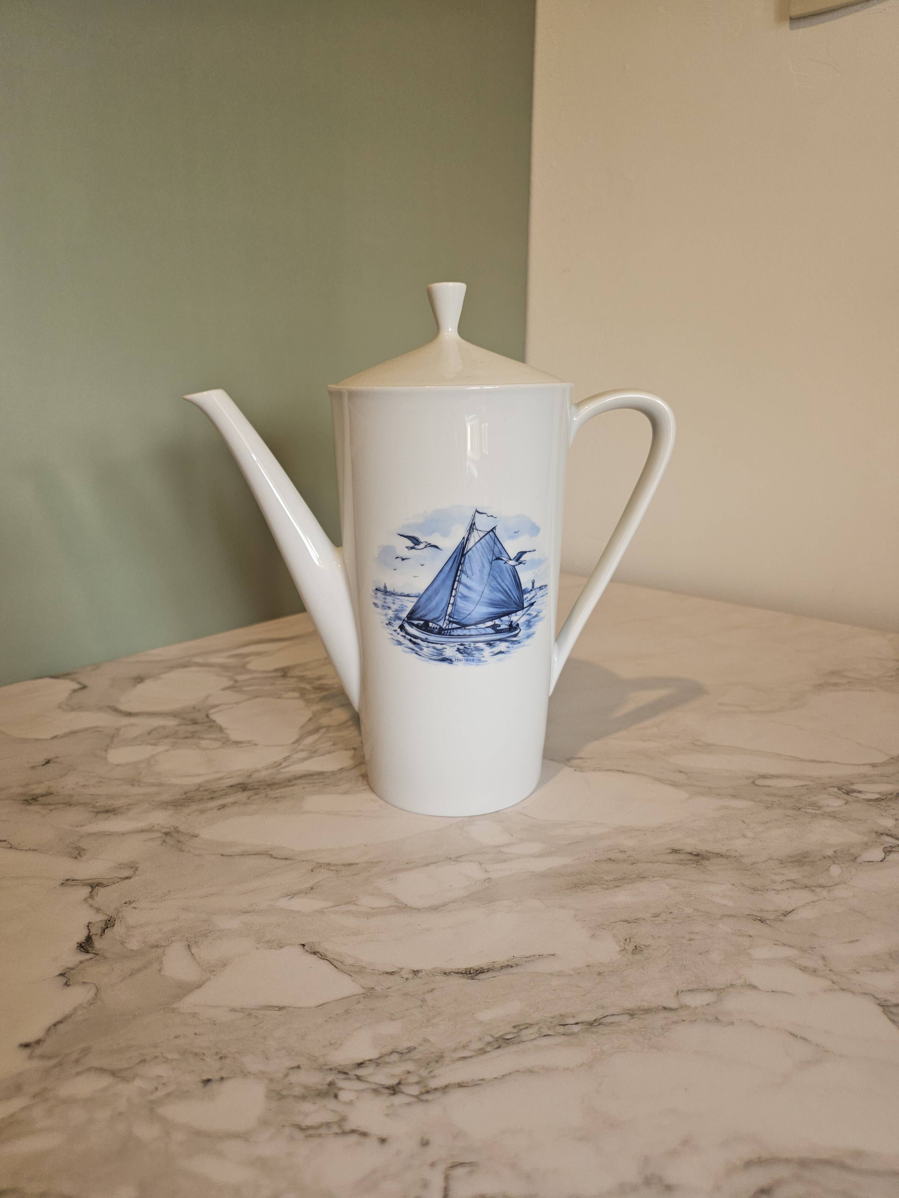Porcelain coffee pot Seltmann Weiden