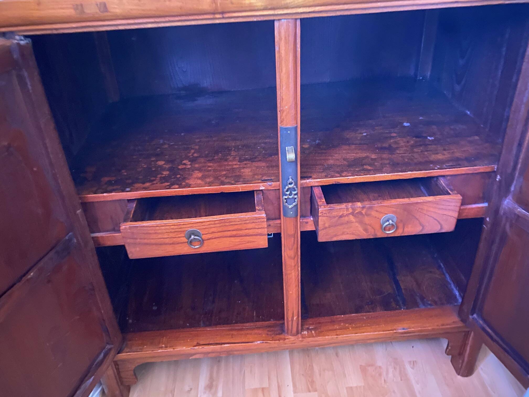 Chinese rice straw furniture