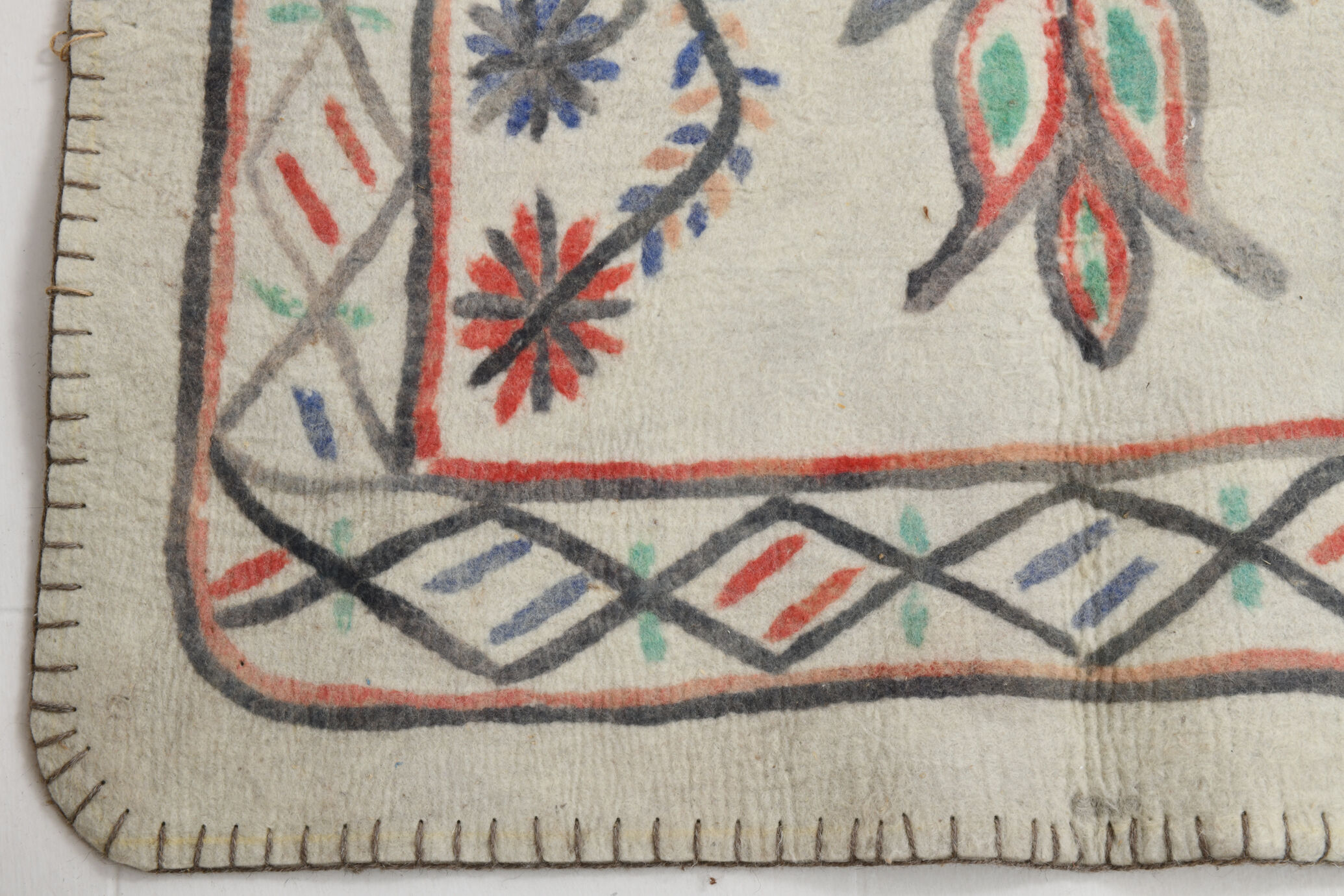 4x6 neutral handmade anatolian turkish rug,	115c192cm