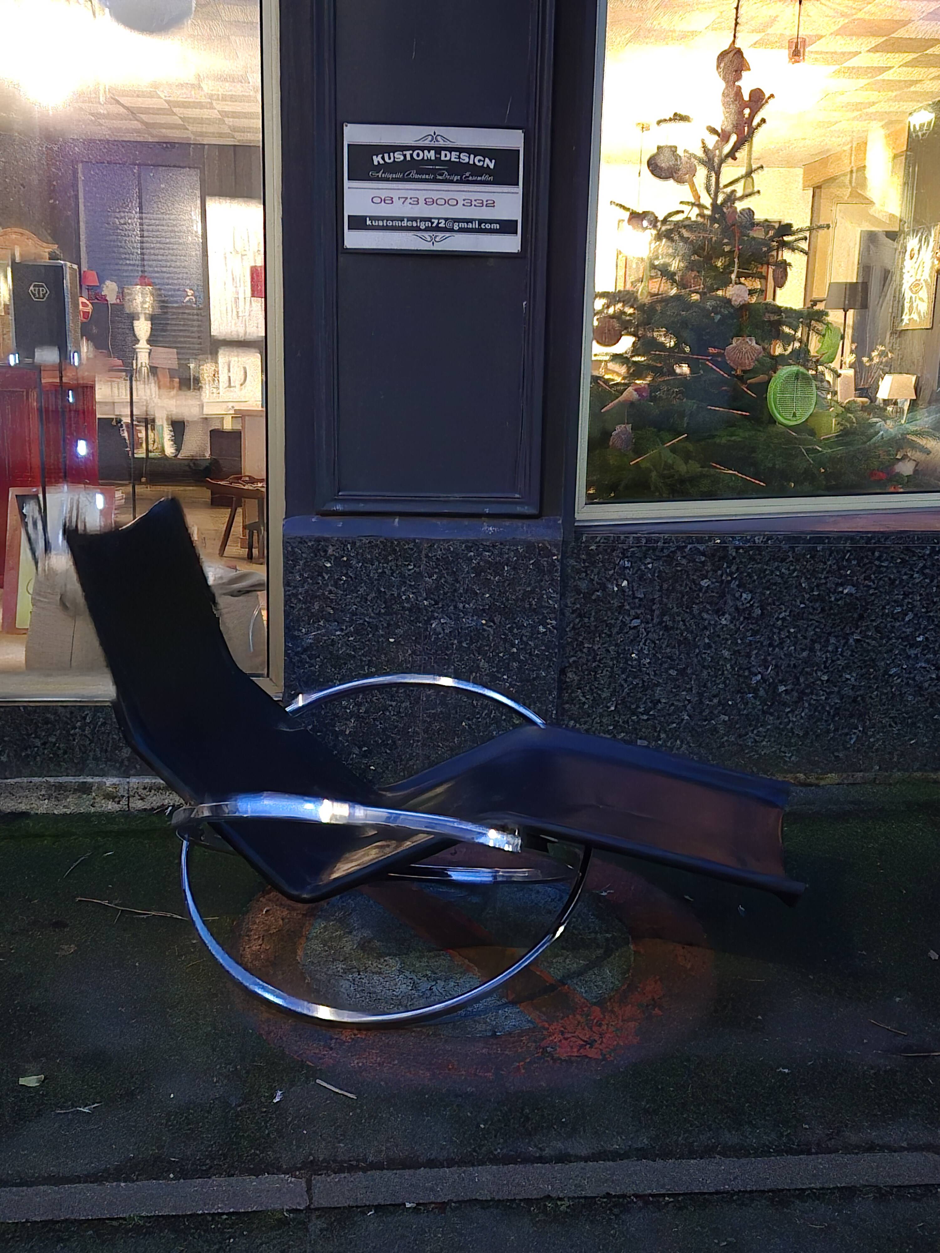 Rocking chair Roger Lecal 1970