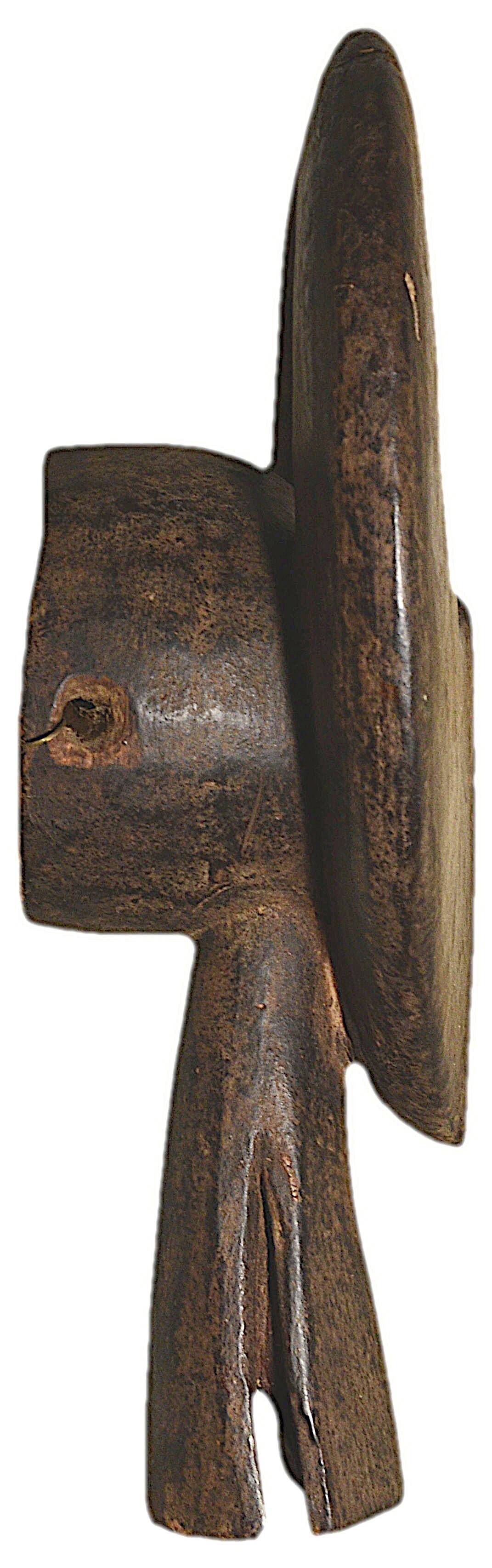 African wooden mask symbolising a buffalo, Nigeria, 28x39cm