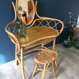 Old rattan hairdresser with stool