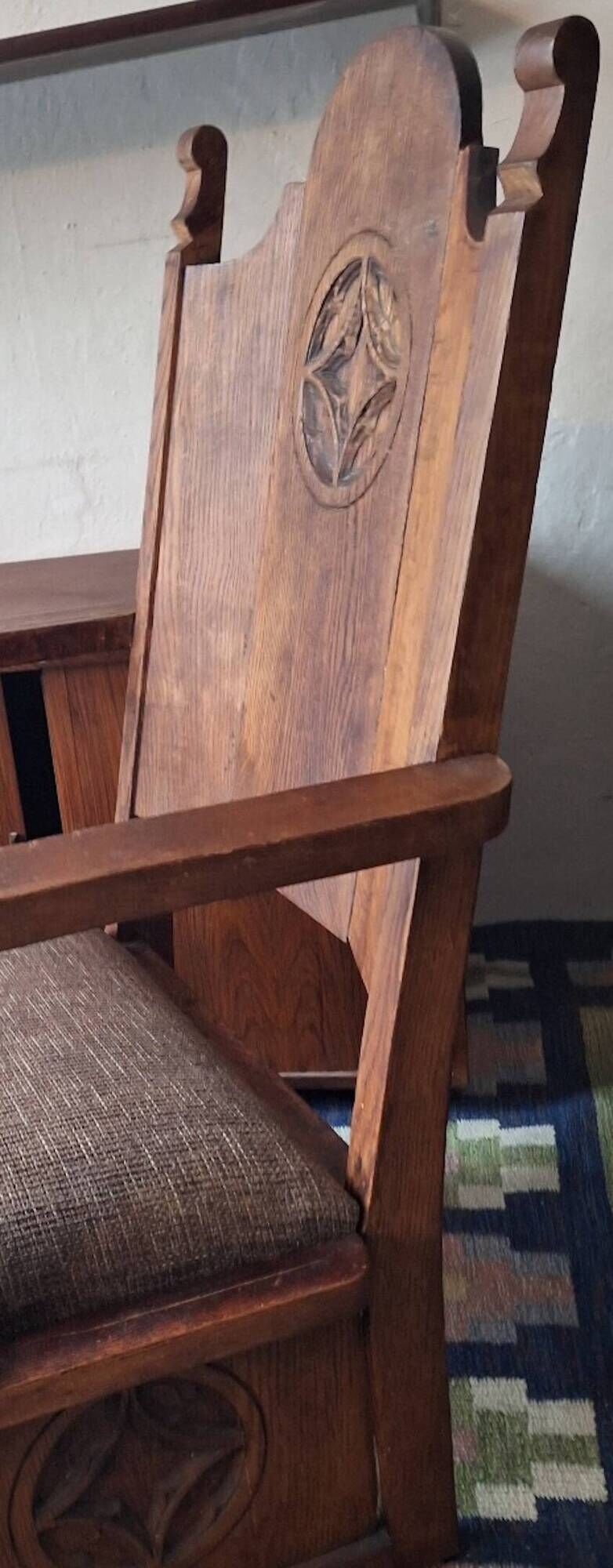 Antique arts and crafts carved oak aak armchair, 1910s