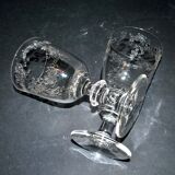 Saint-Louis set of 2 wine glasses – acid-etched floral rocaille decoration 1920 H13
