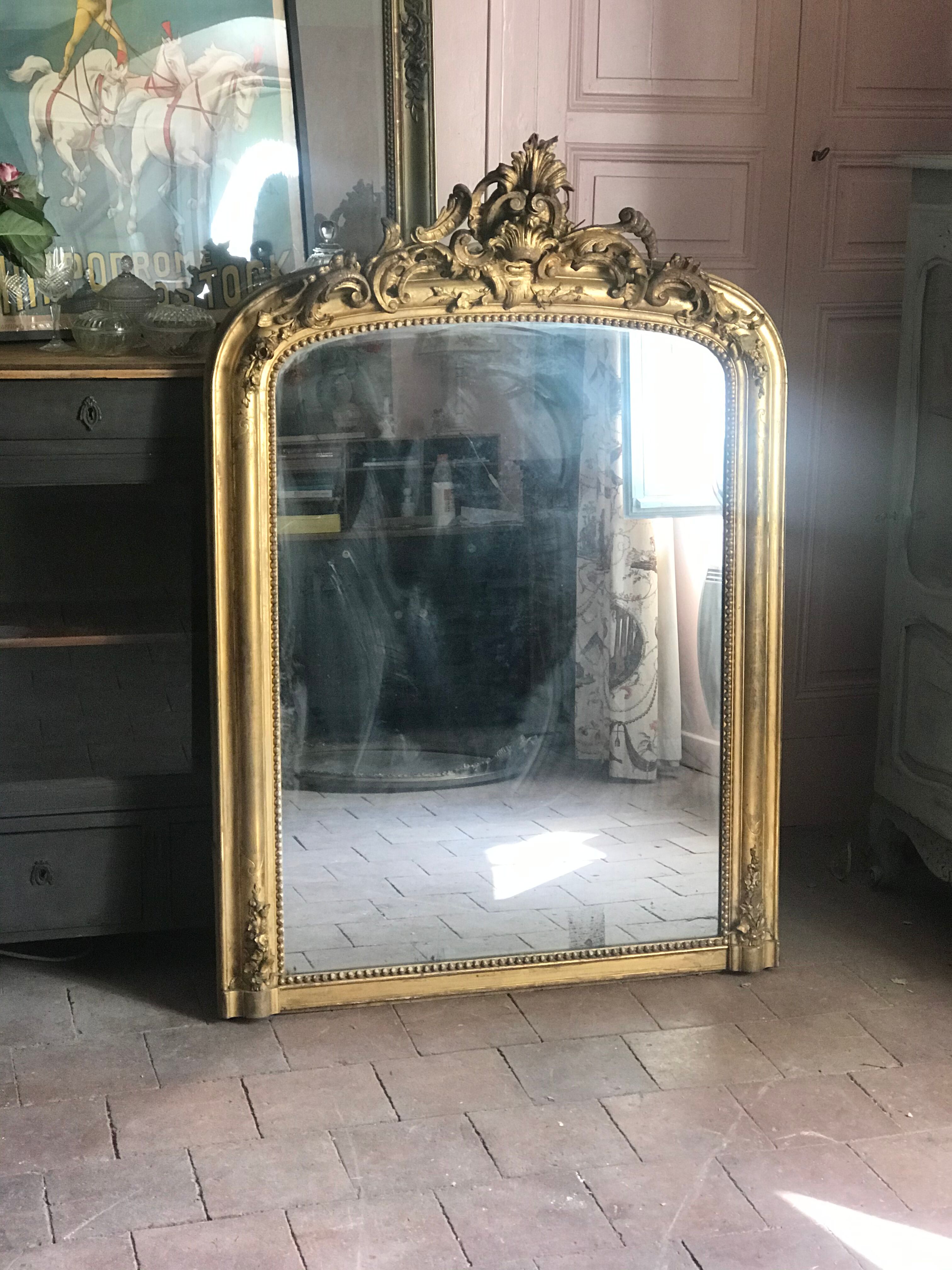 Large golden antique mirror  77x108cm