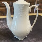 Porcelain cups with bowl and pitcher