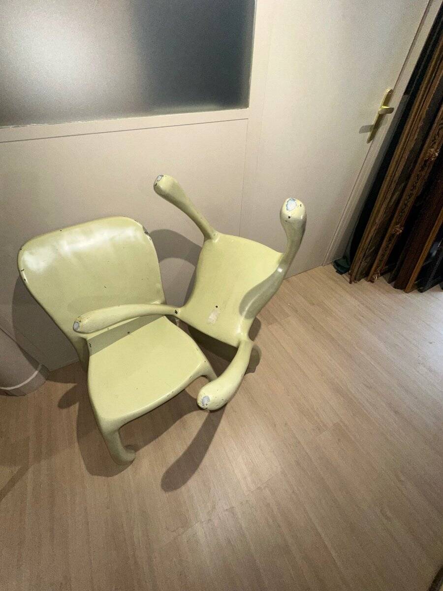 Pair of 50's 70's designer fiberglass chairs