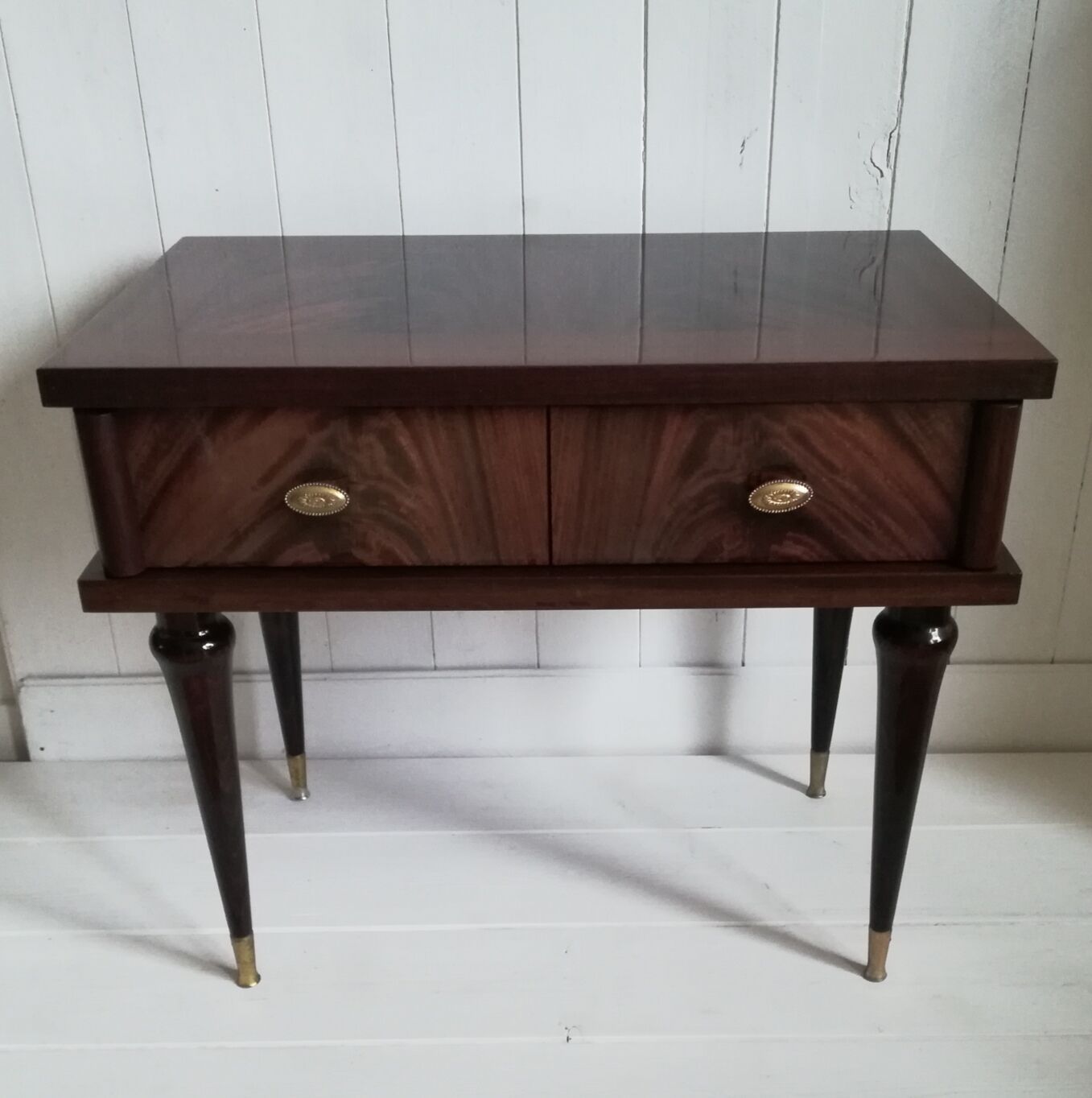Console / Antique bedside table