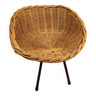 Children's rattan basket armchair